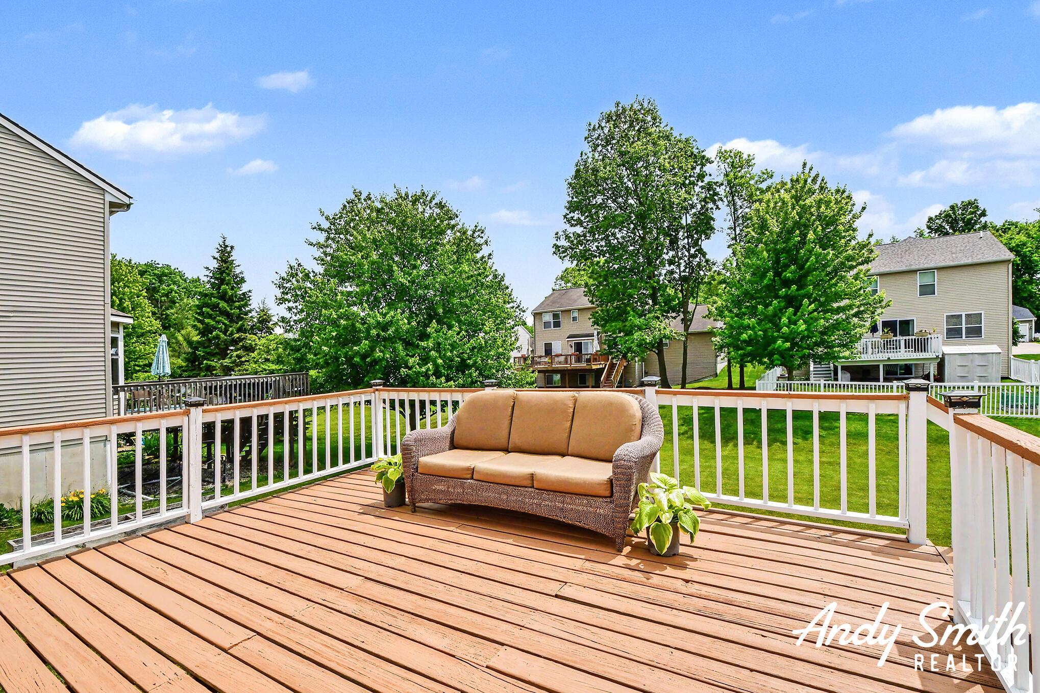 3642 S Falling Leaf Drive SE Grand Rapids MI 49512