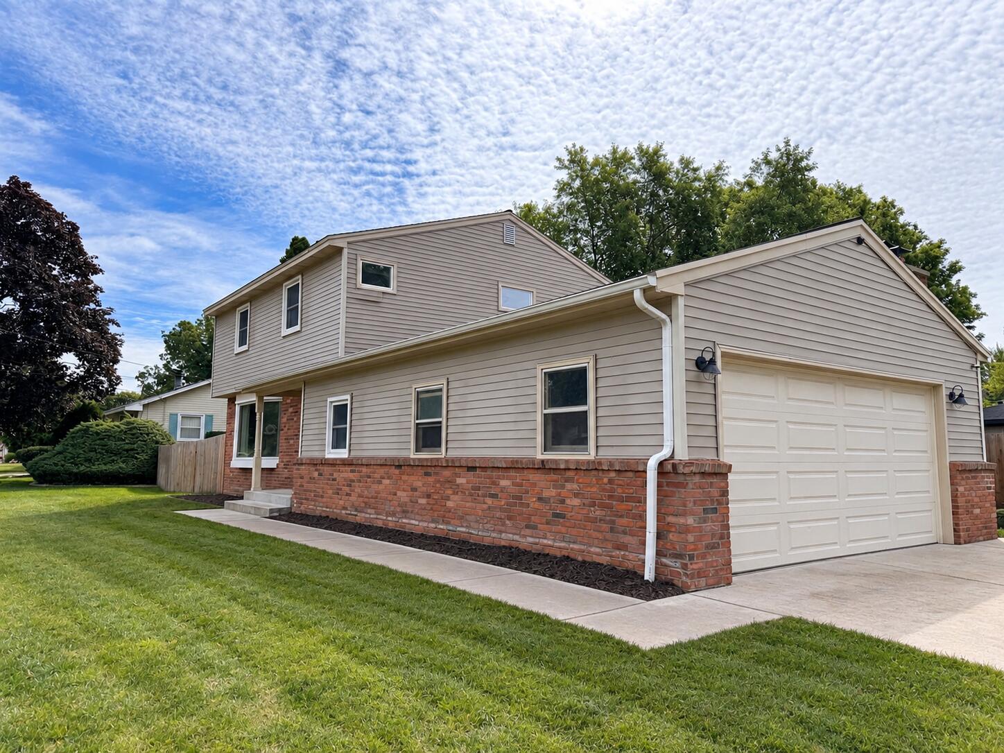 2089 Southwood Avenue Norton Shores MI 49441
