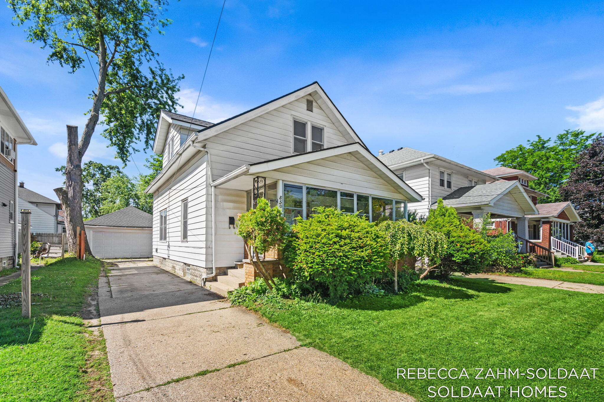 850 Richmond Street NW Grand Rapids MI 49504