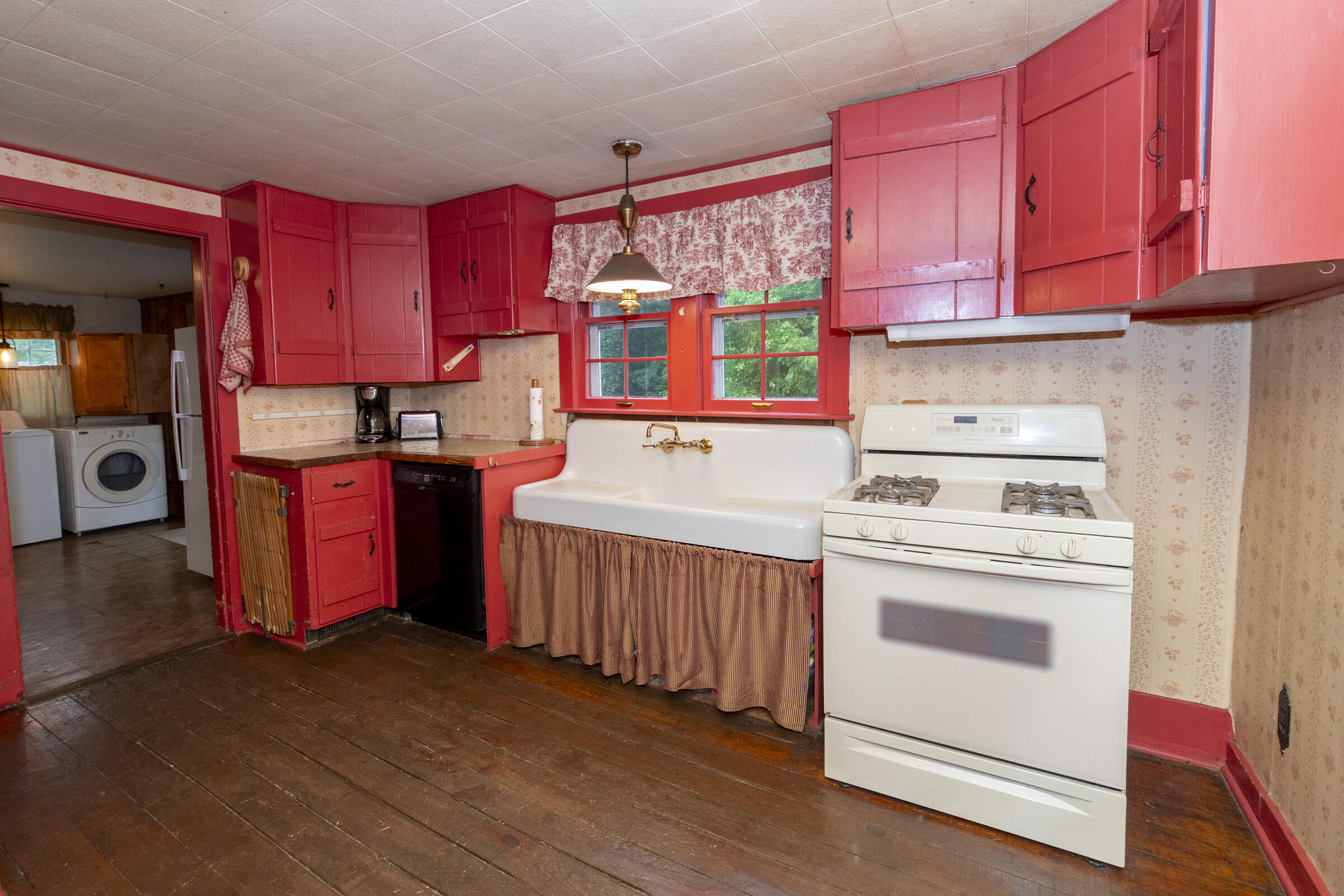 69115 Maple Street Edwardsburg MI 49112