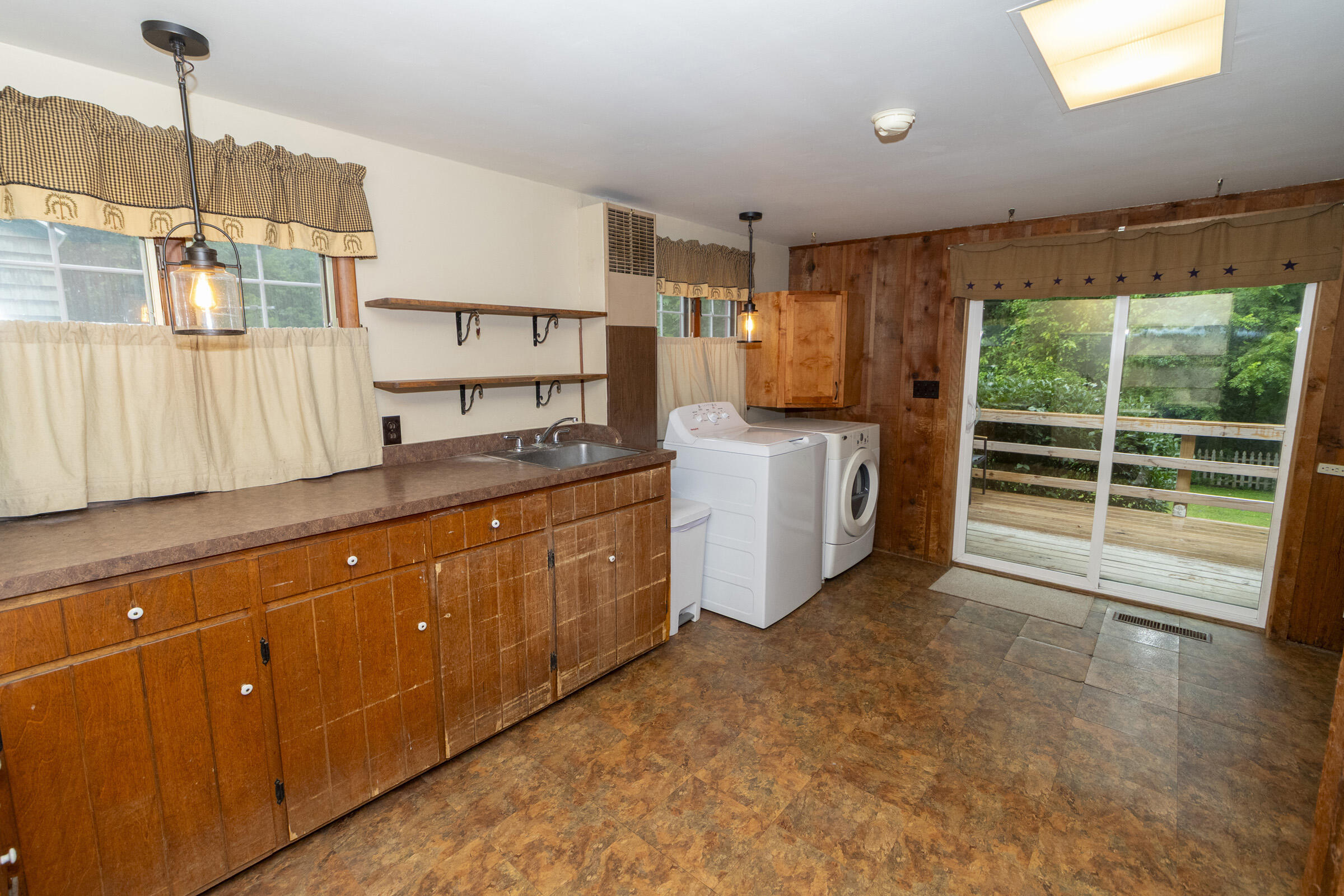 69115 Maple Street Edwardsburg MI 49112