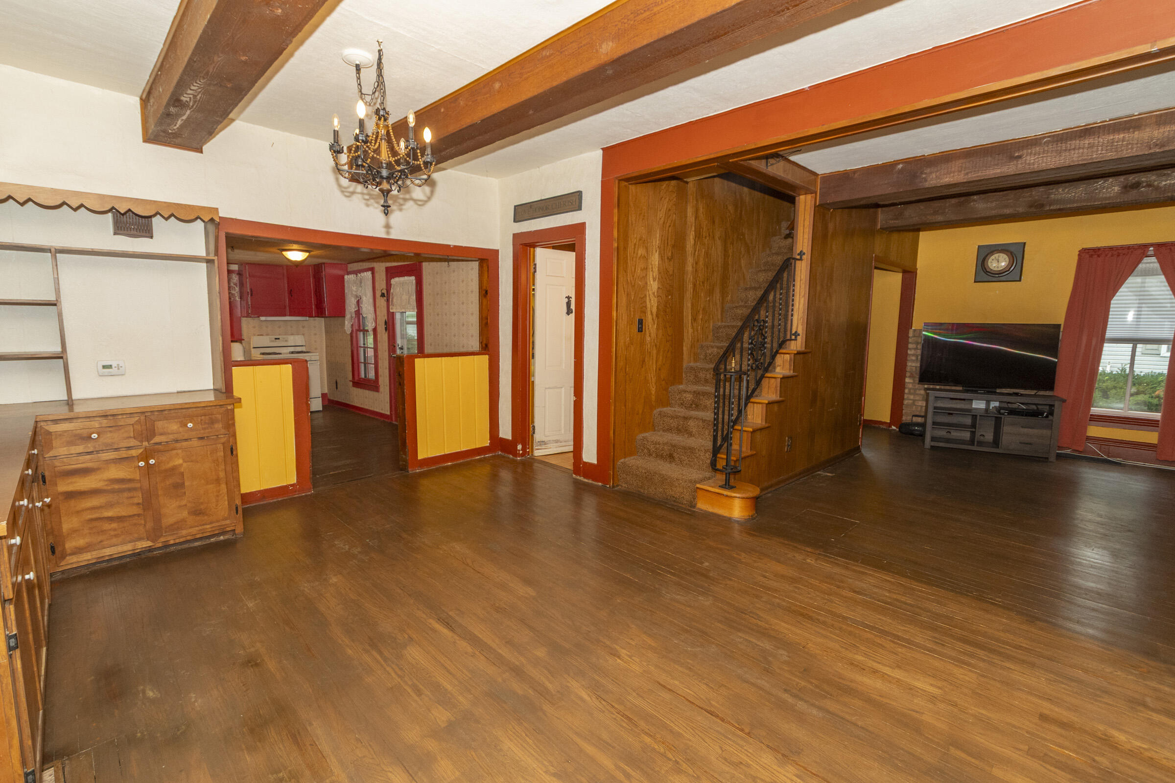 69115 Maple Street Edwardsburg MI 49112