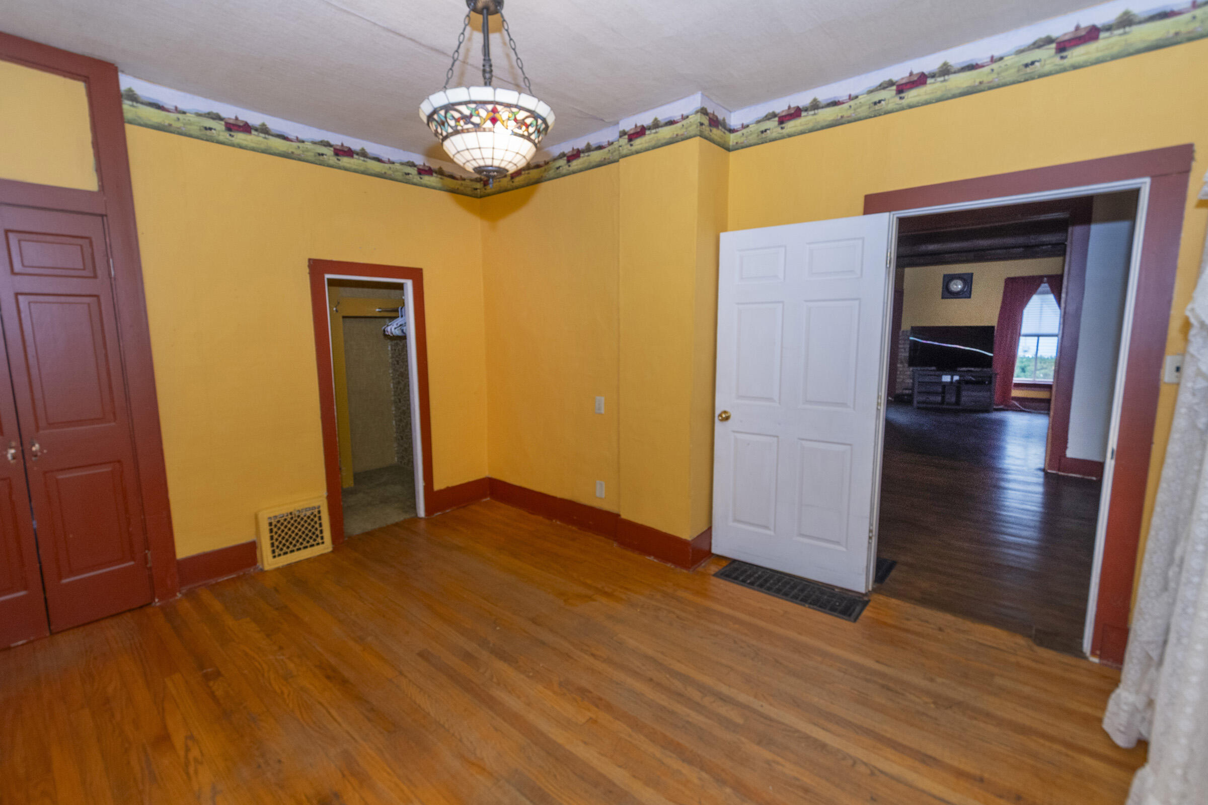 69115 Maple Street Edwardsburg MI 49112