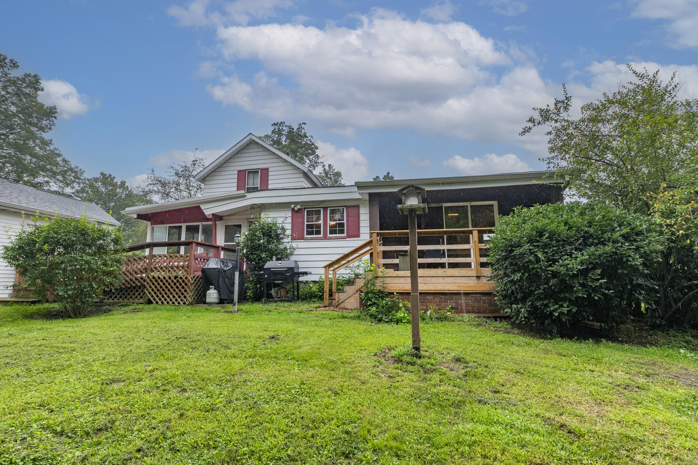 69115 Maple Street Edwardsburg MI 49112