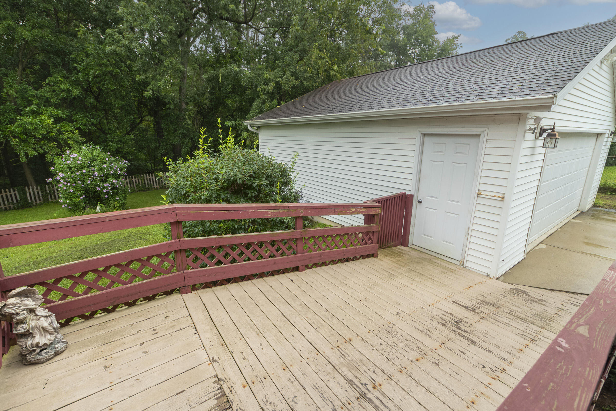 69115 Maple Street Edwardsburg MI 49112