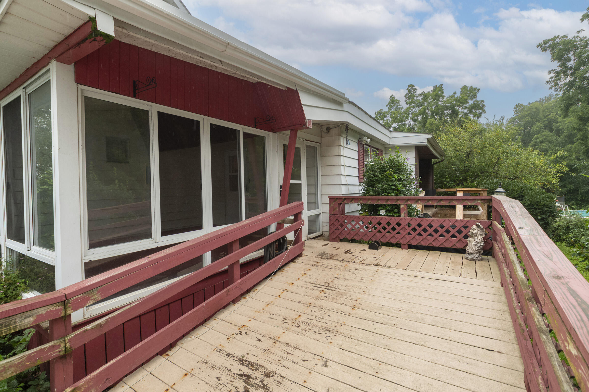 69115 Maple Street Edwardsburg MI 49112