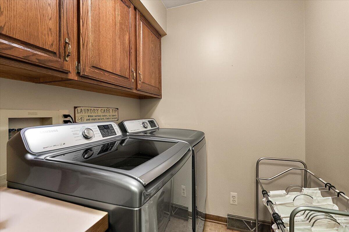 2270 Fonger Street NE Rockford MI 49341