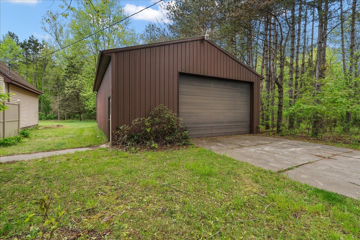 2270 Fonger Street NE Rockford MI 49341
