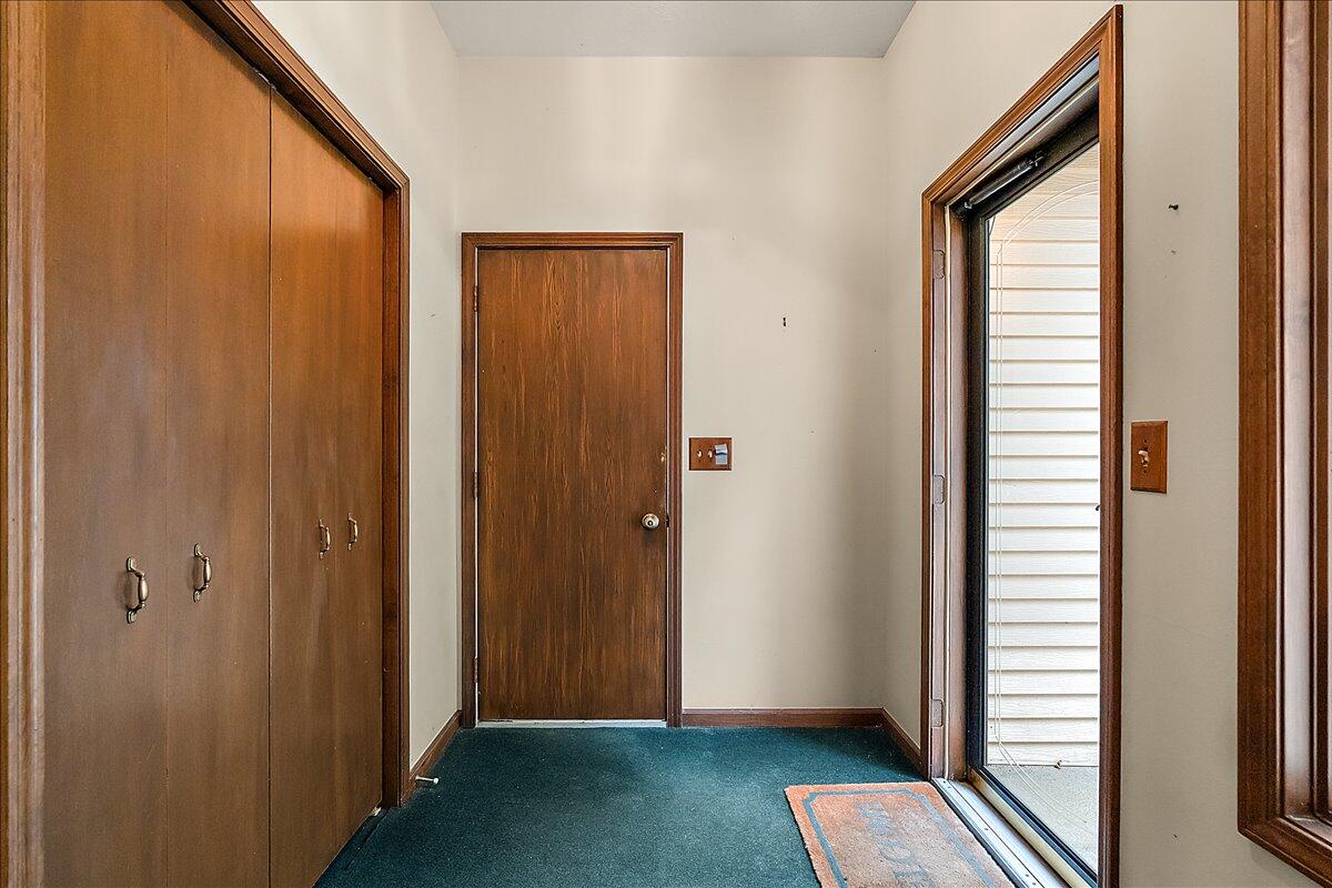 2270 Fonger Street NE Rockford MI 49341