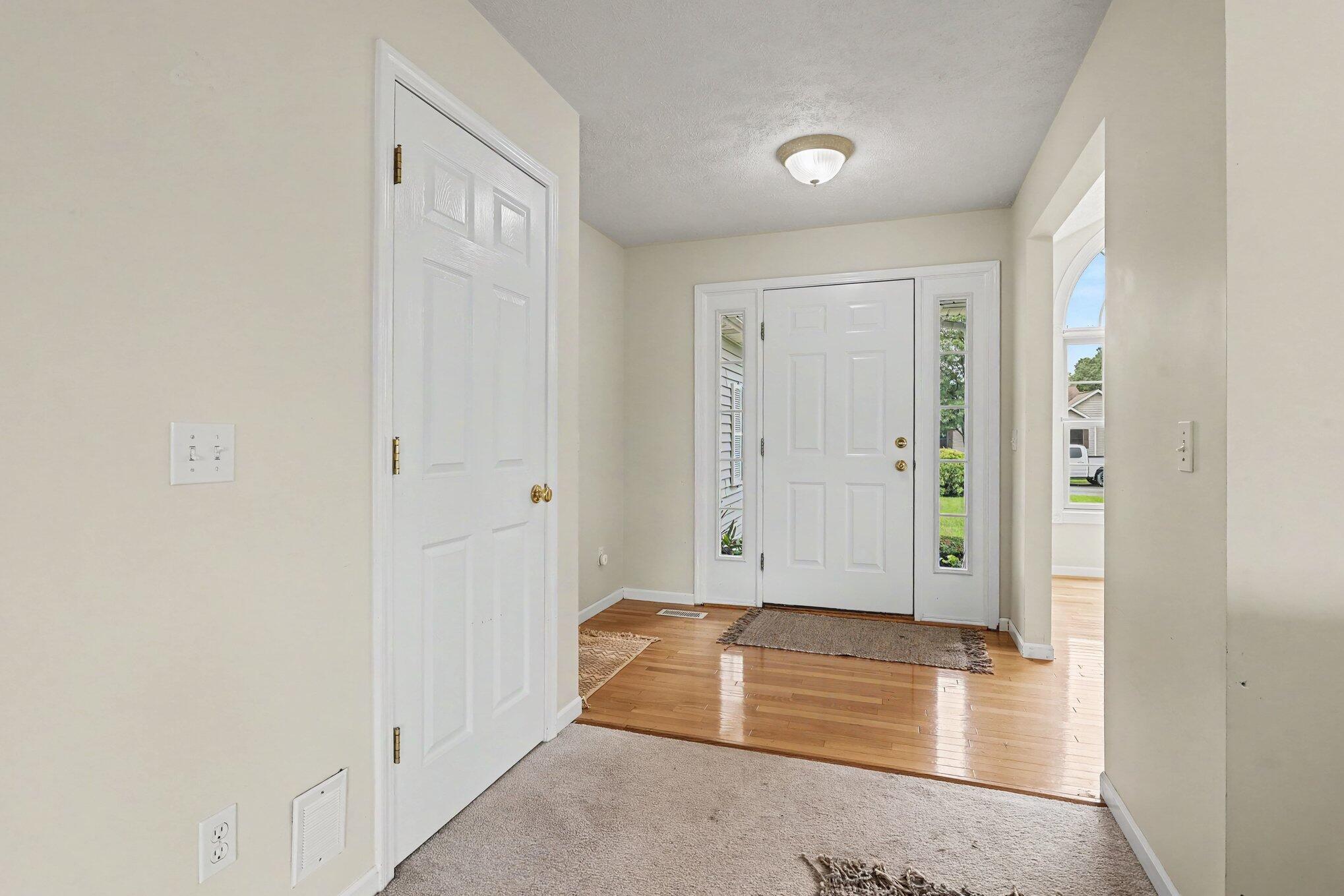 4132 Stoney Hill Drive Kalamazoo MI 49009