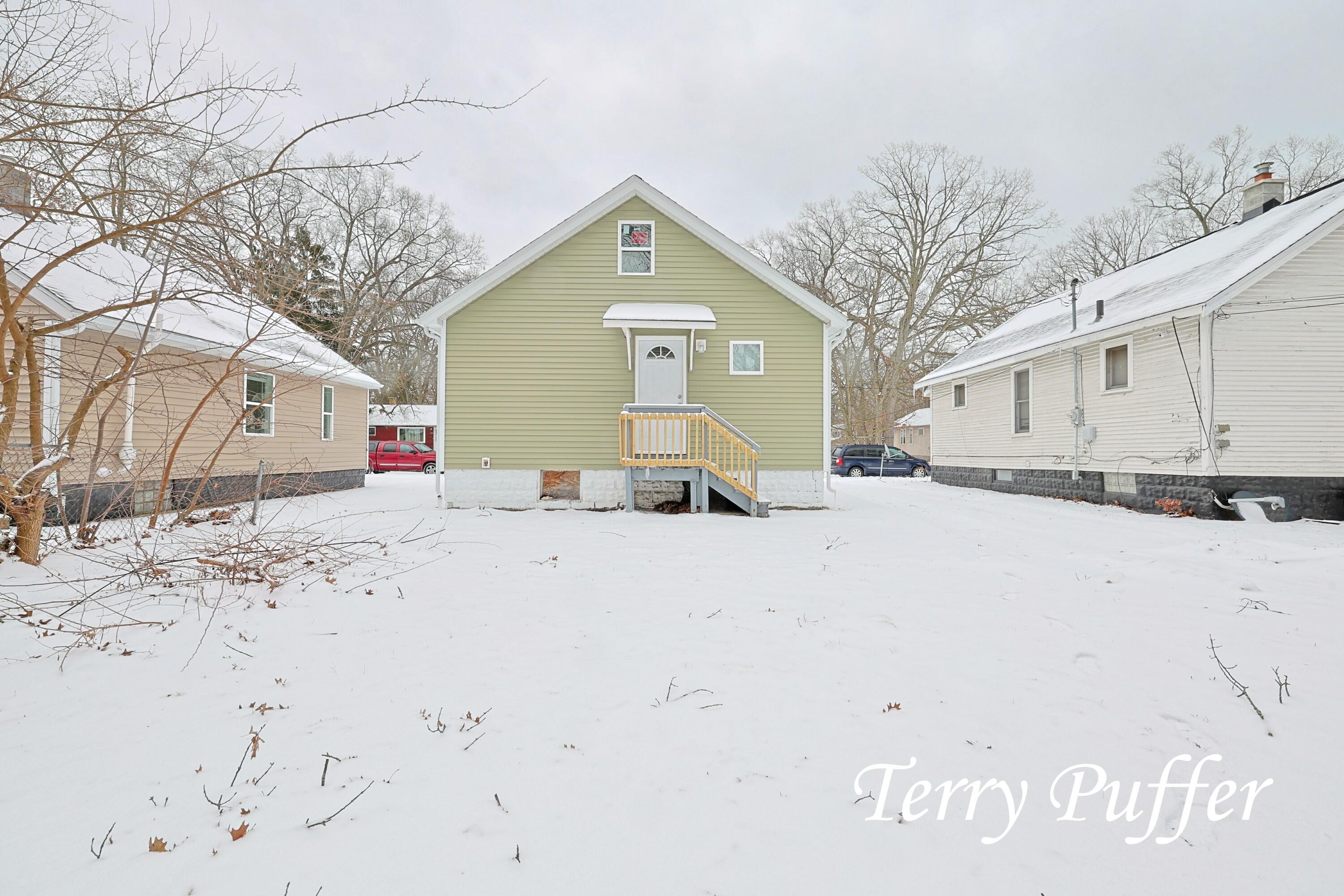3029 Waalkes Street Muskegon MI 49444