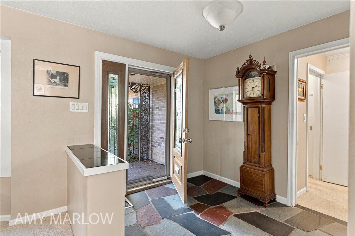 1424 Sherwood Avenue SE East Grand Rapids MI 49506