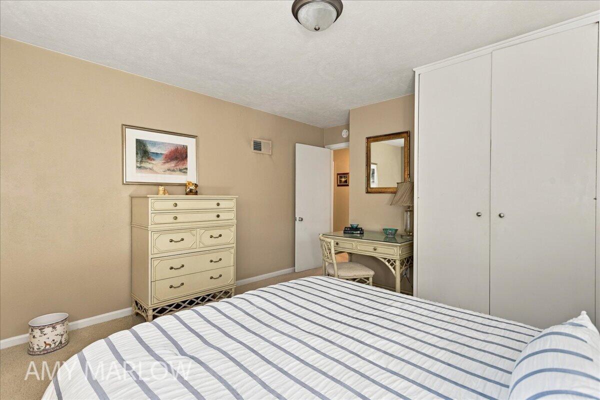 1424 Sherwood Avenue SE East Grand Rapids MI 49506