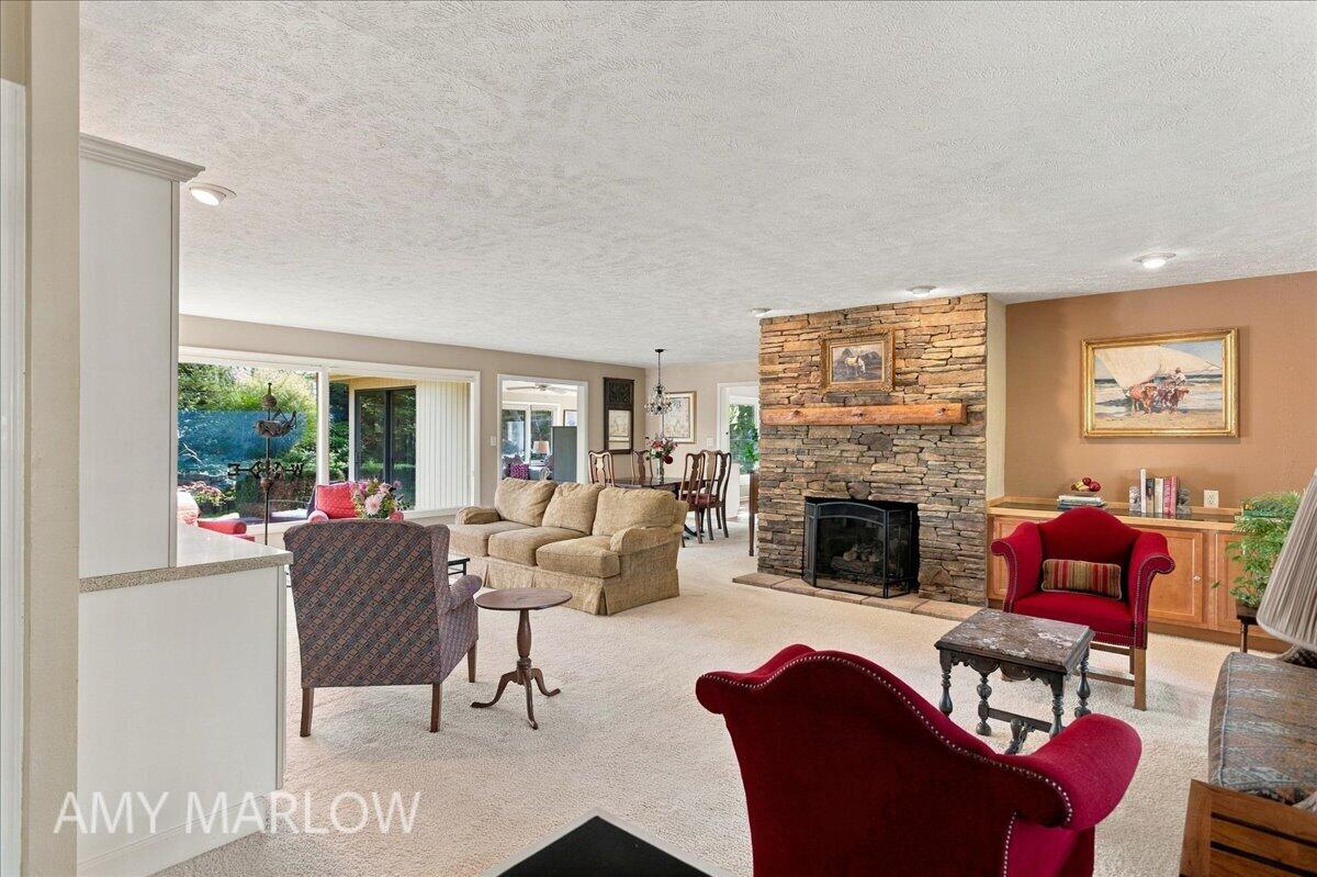 1424 Sherwood Avenue SE East Grand Rapids MI 49506