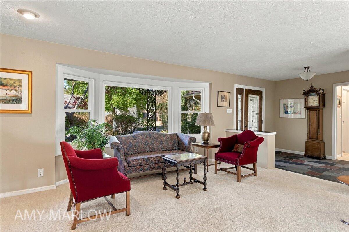 1424 Sherwood Avenue SE East Grand Rapids MI 49506