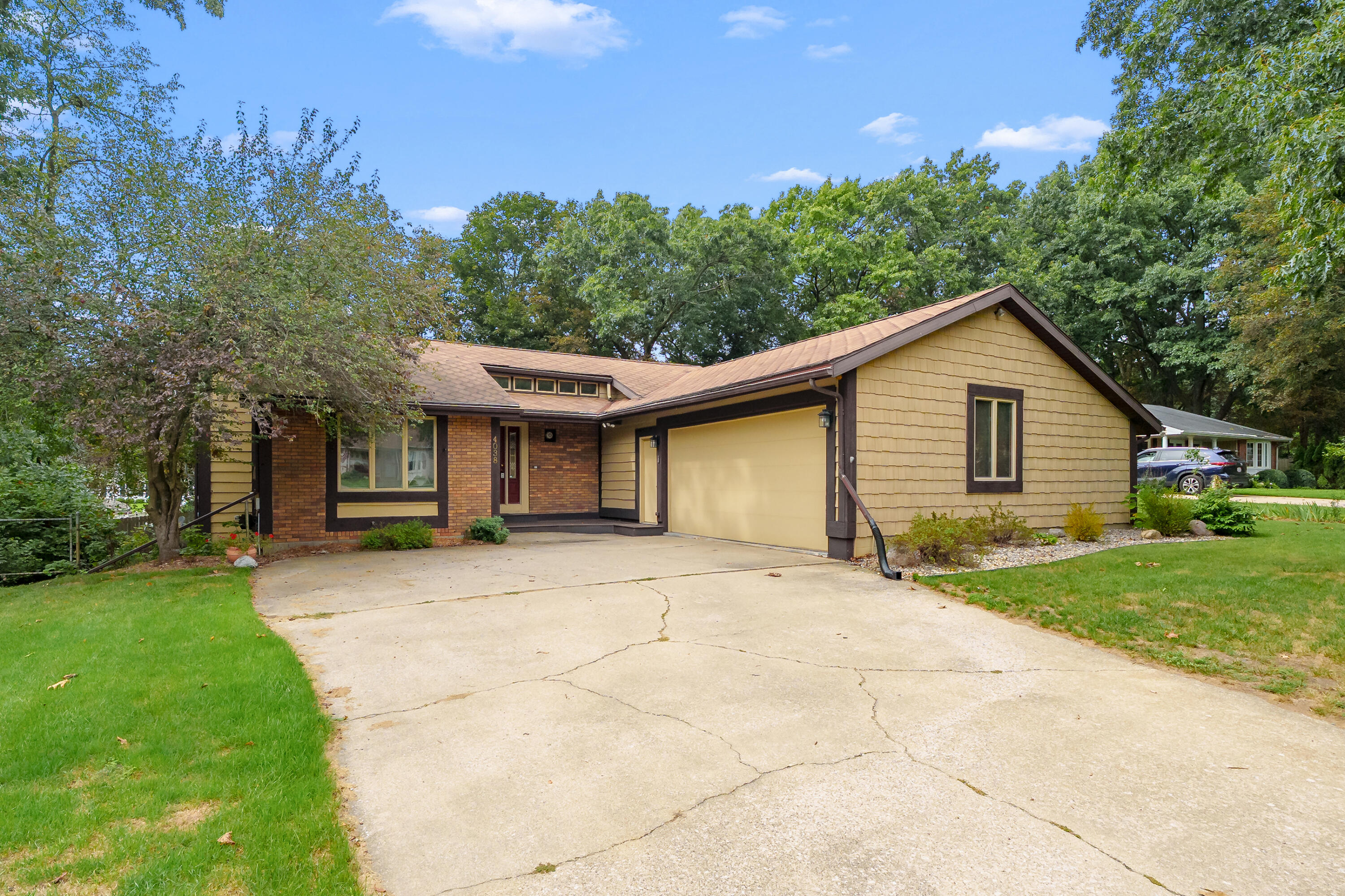 4038 Heights Lane Kalamazoo MI 49008