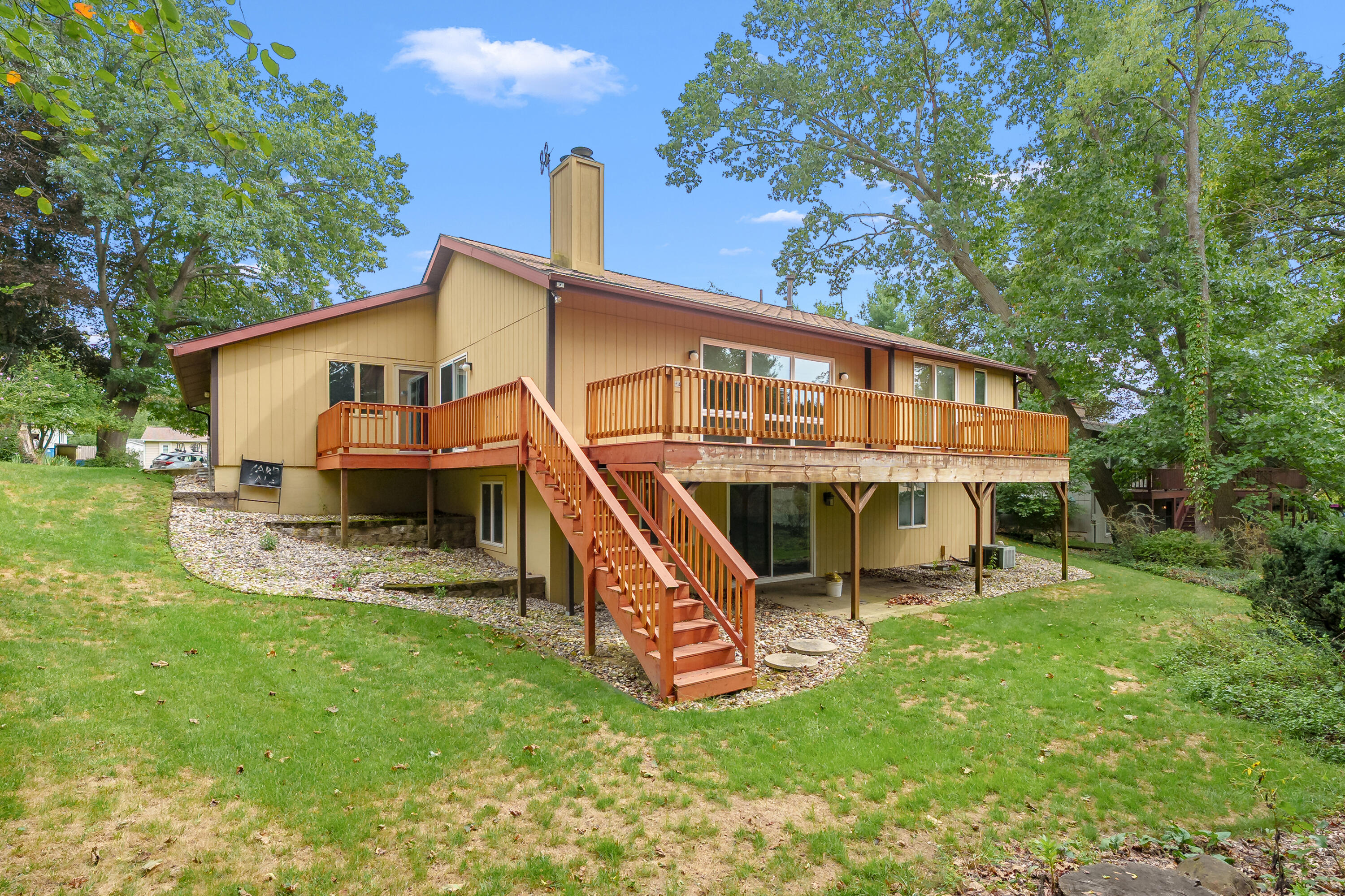 4038 Heights Lane Kalamazoo MI 49008