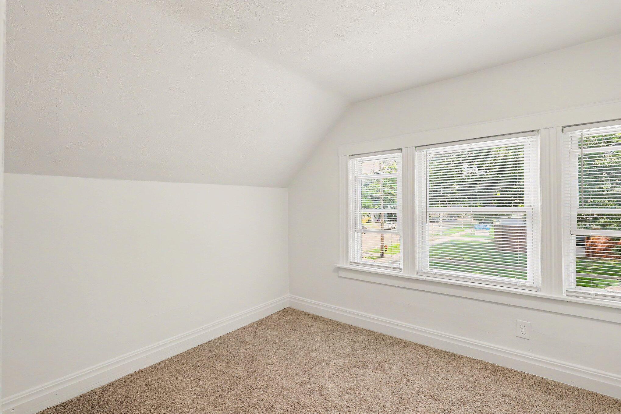421 W Forest Avenue Muskegon MI 49441