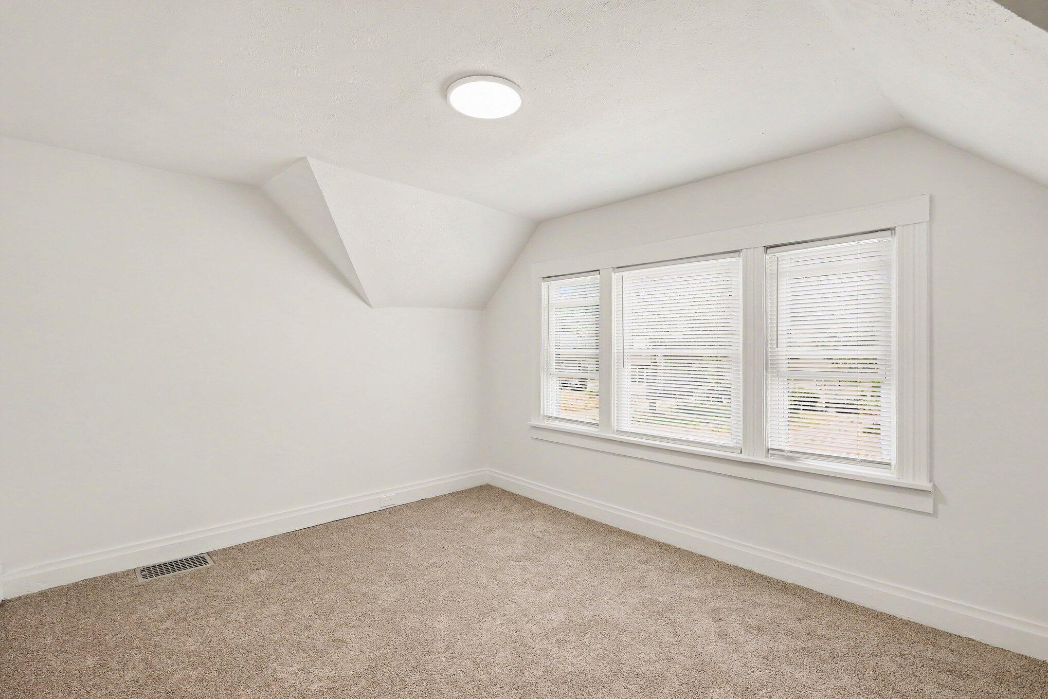 421 W Forest Avenue Muskegon MI 49441