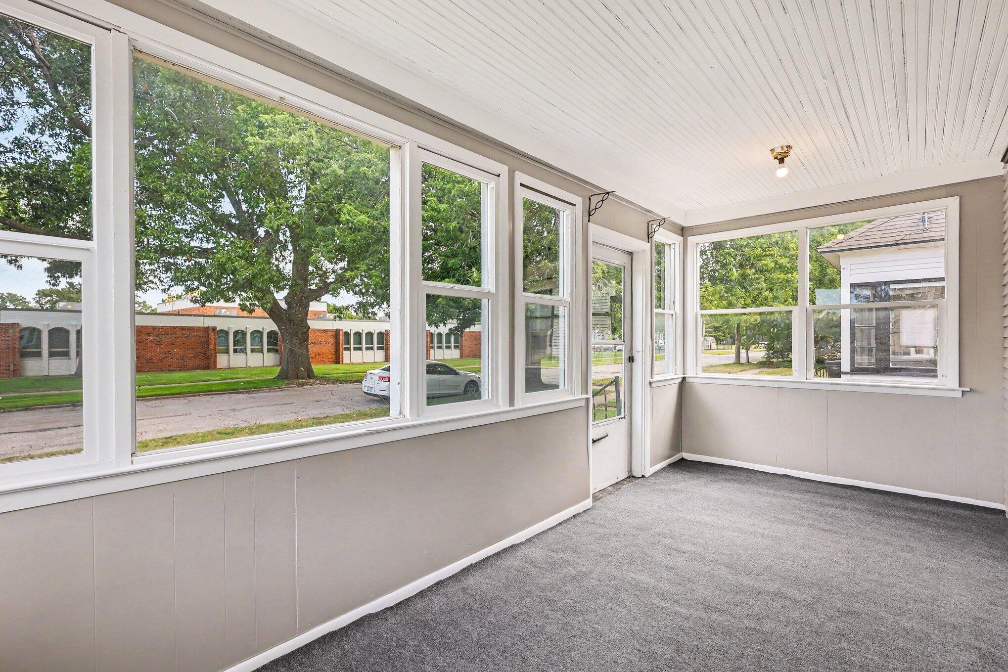 421 W Forest Avenue Muskegon MI 49441