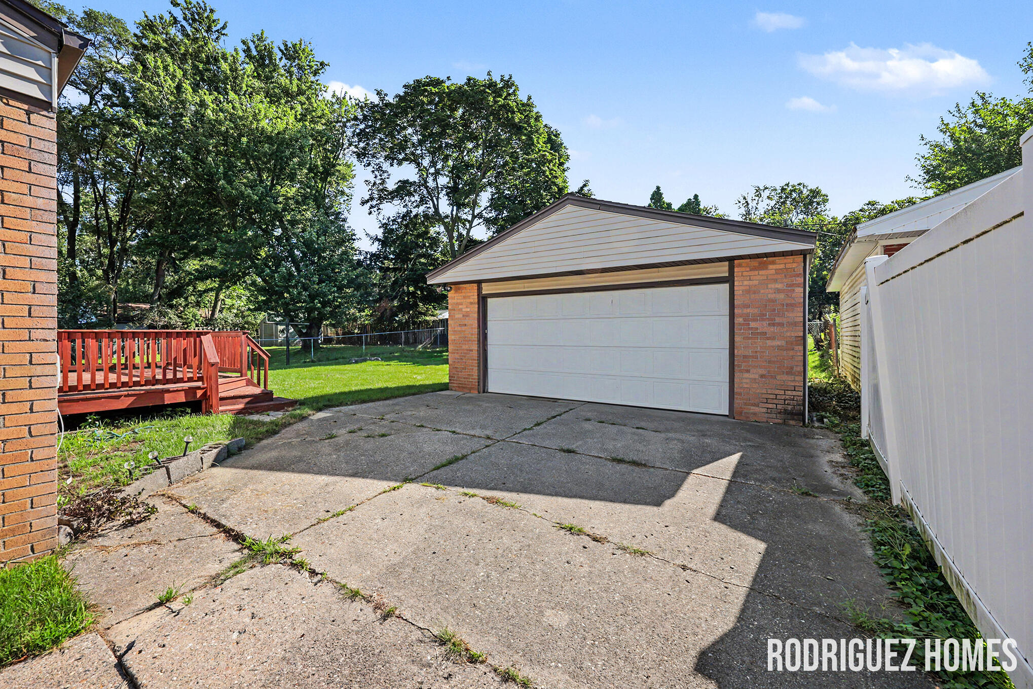 1732 Benjamin Avenue NE Grand Rapids MI 49505