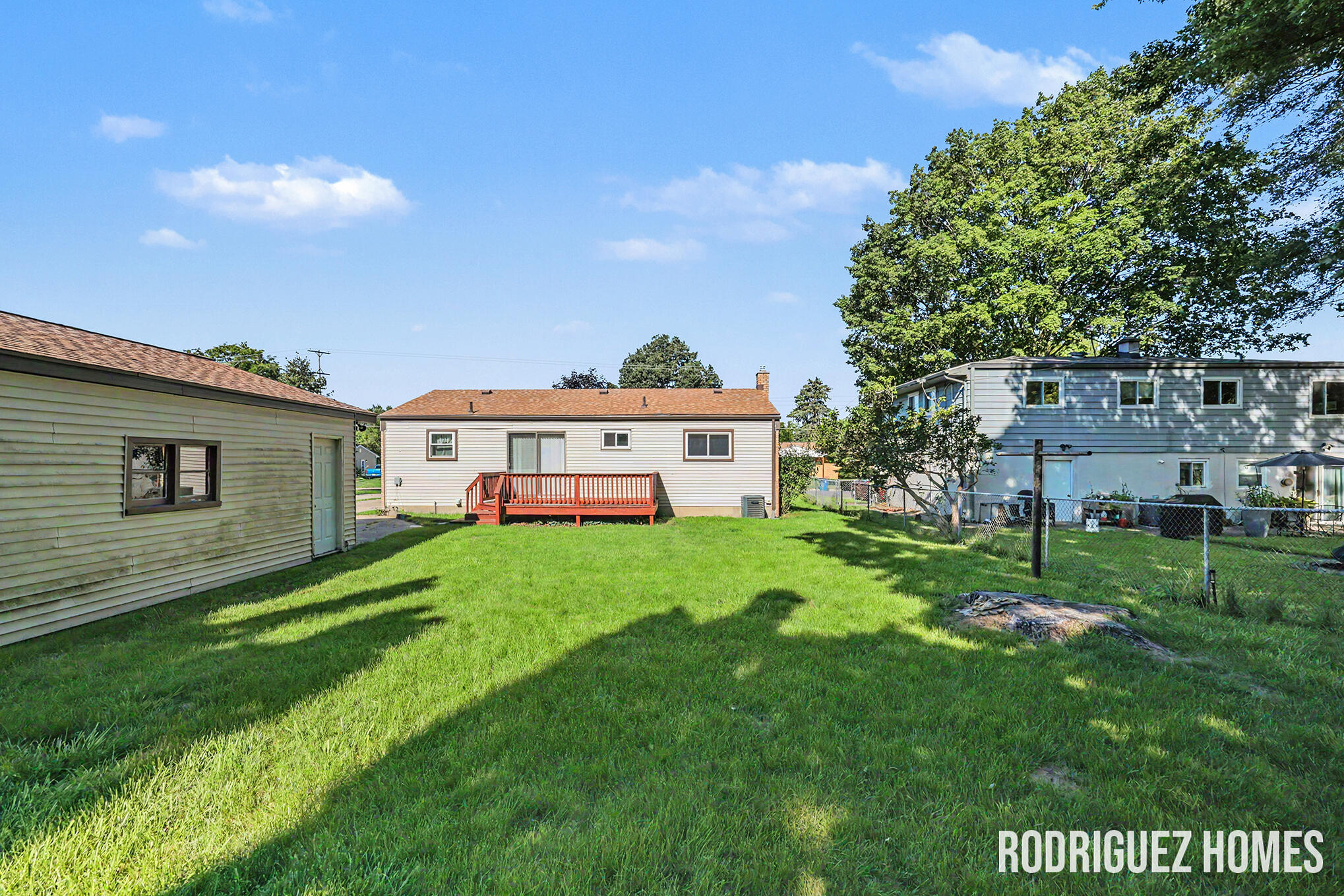 1732 Benjamin Avenue NE Grand Rapids MI 49505