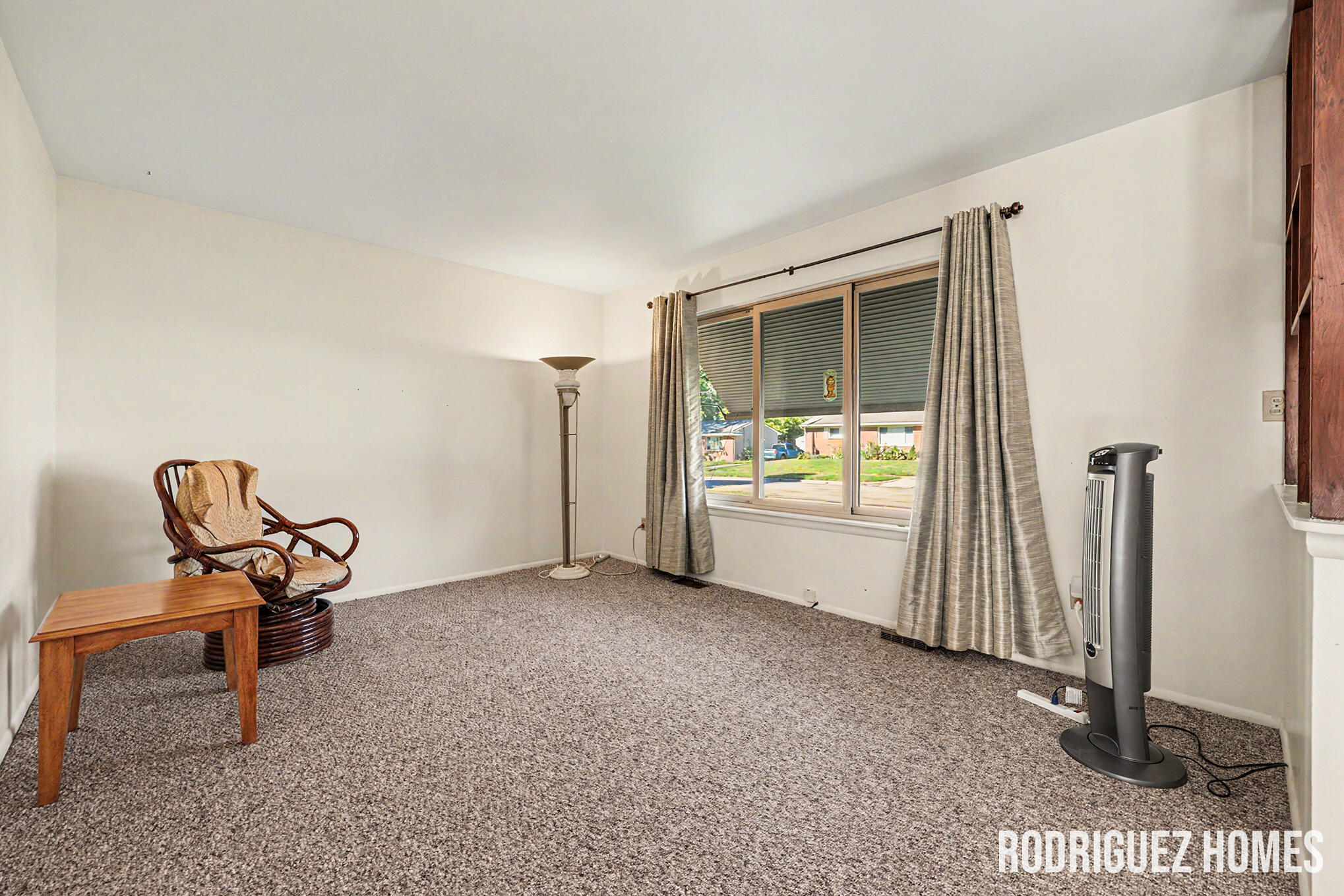 1732 Benjamin Avenue NE Grand Rapids MI 49505