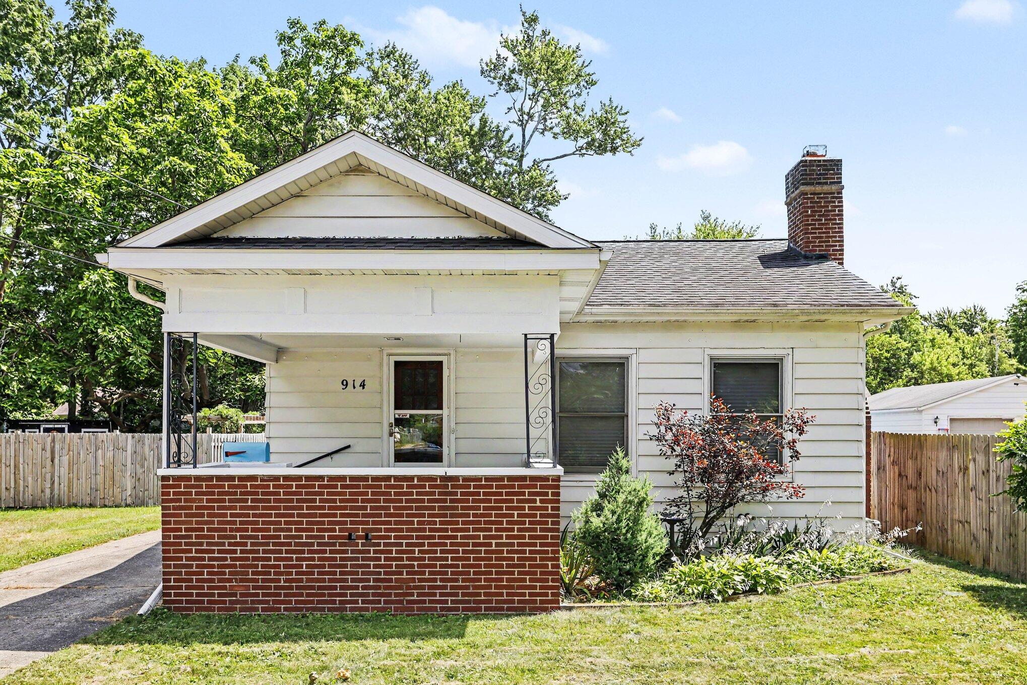 914 Dayton Avenue Kalamazoo MI 49048