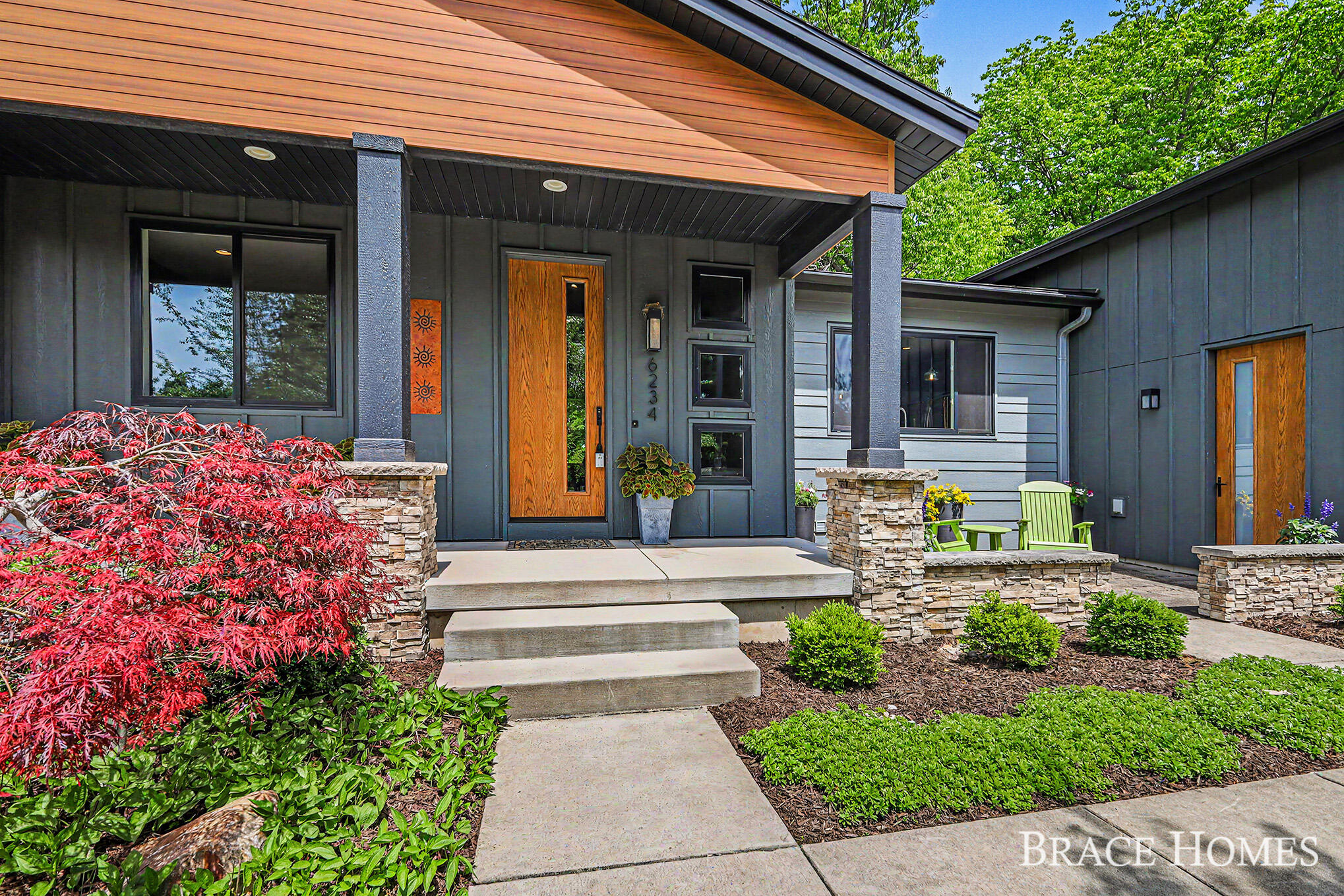 6234 Hall Street SE Grand Rapids MI 49546