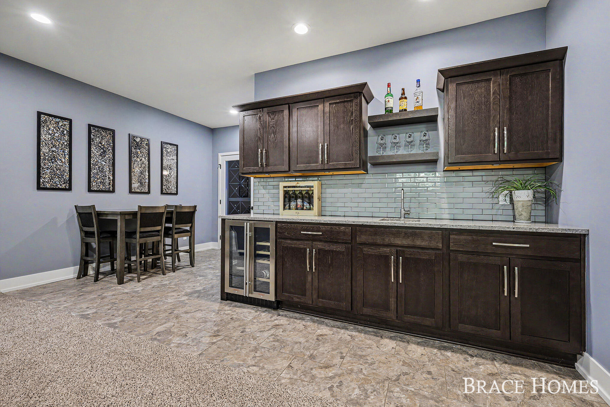 6234 Hall Street SE Grand Rapids MI 49546