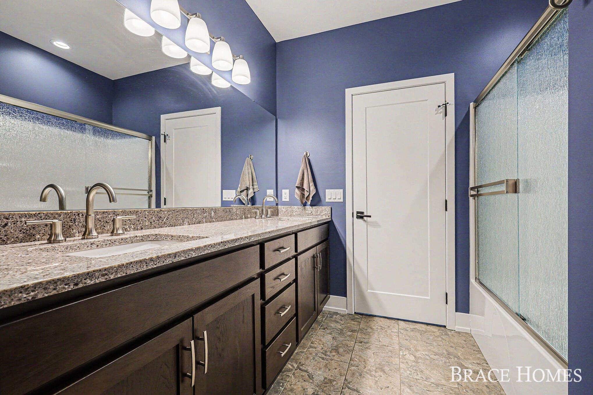 6234 Hall Street SE Grand Rapids MI 49546