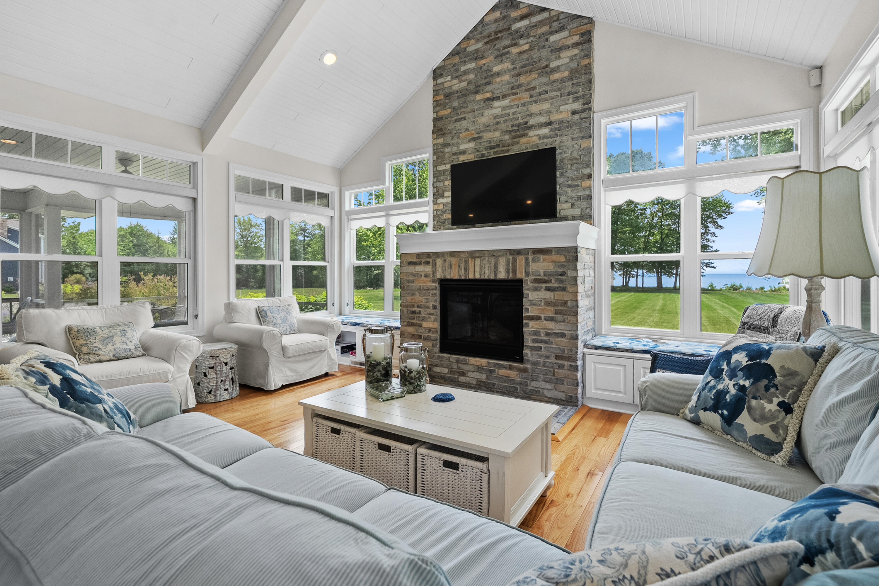 7179 Windcliff Drive South Haven MI 49090