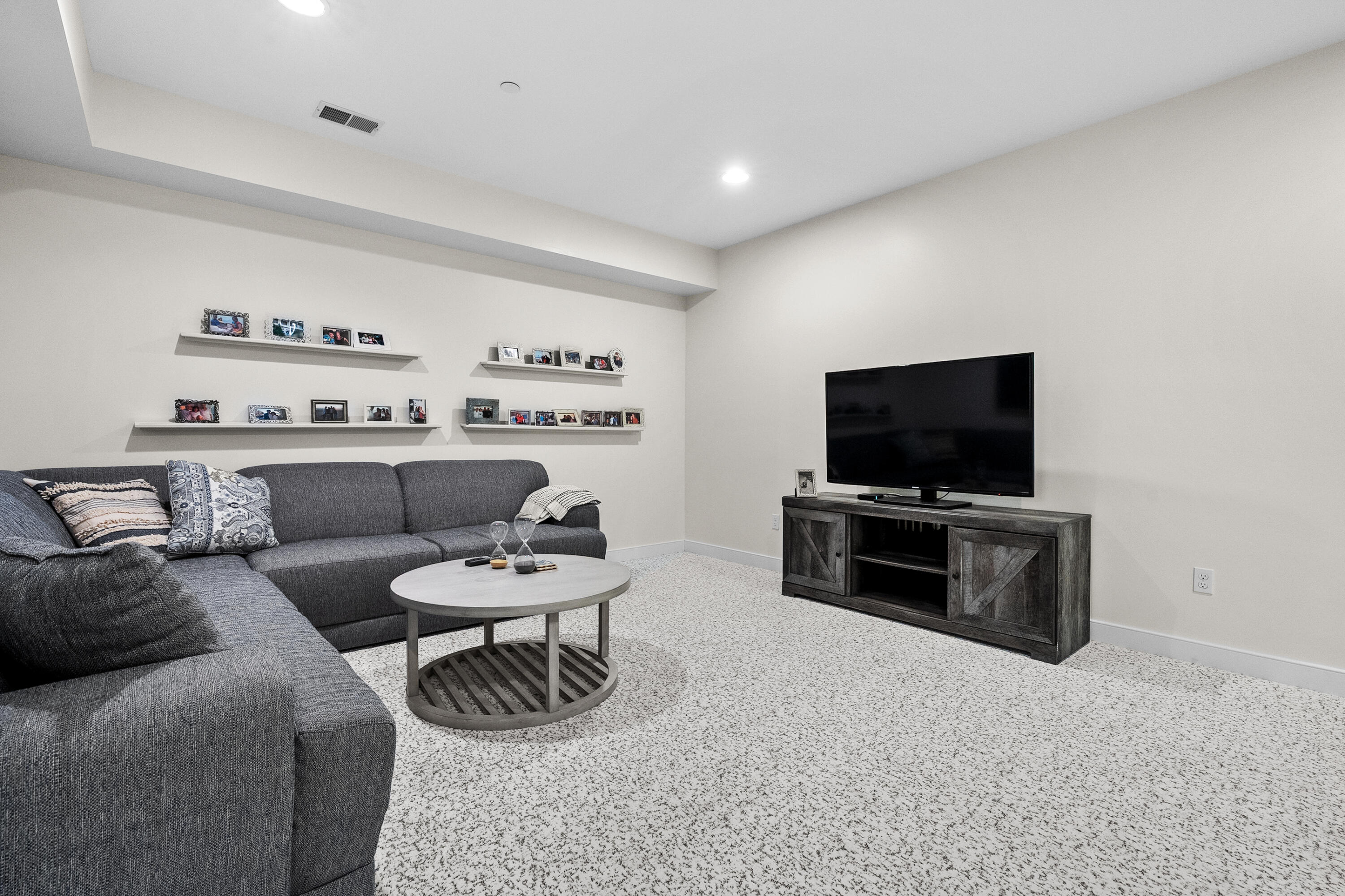 7179 Windcliff Drive South Haven MI 49090