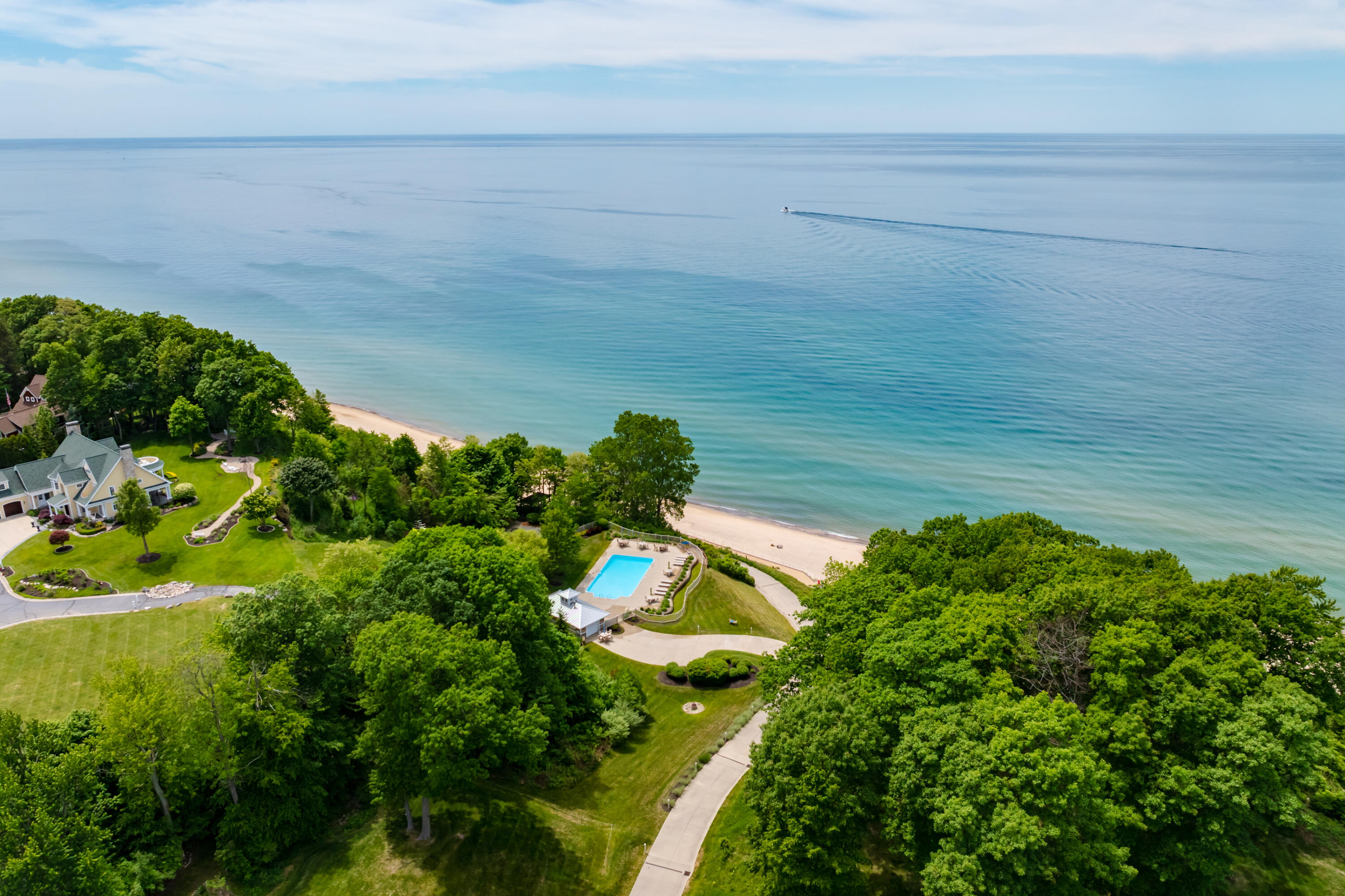 7179 Windcliff Drive South Haven MI 49090