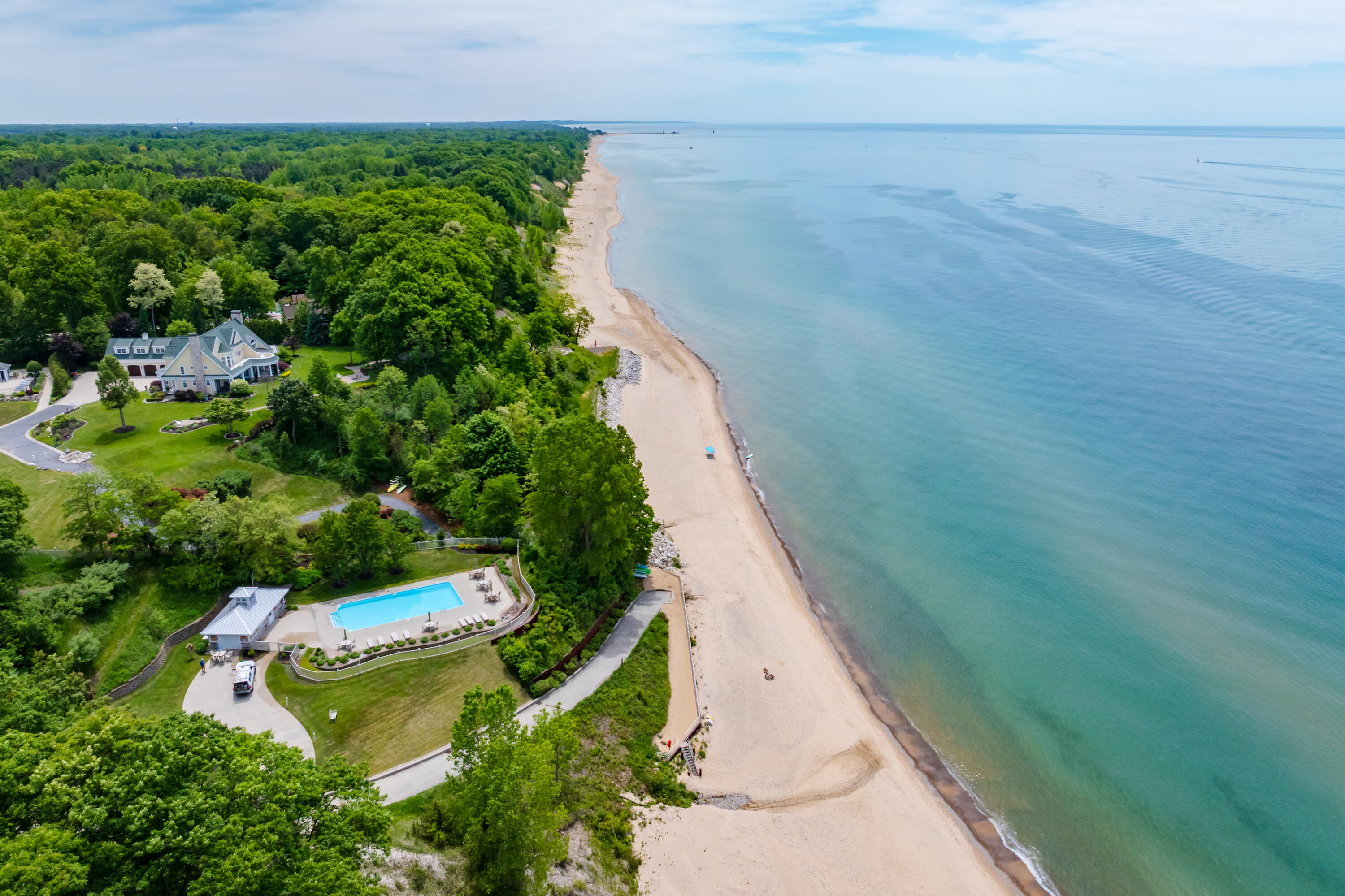 7179 Windcliff Drive South Haven MI 49090