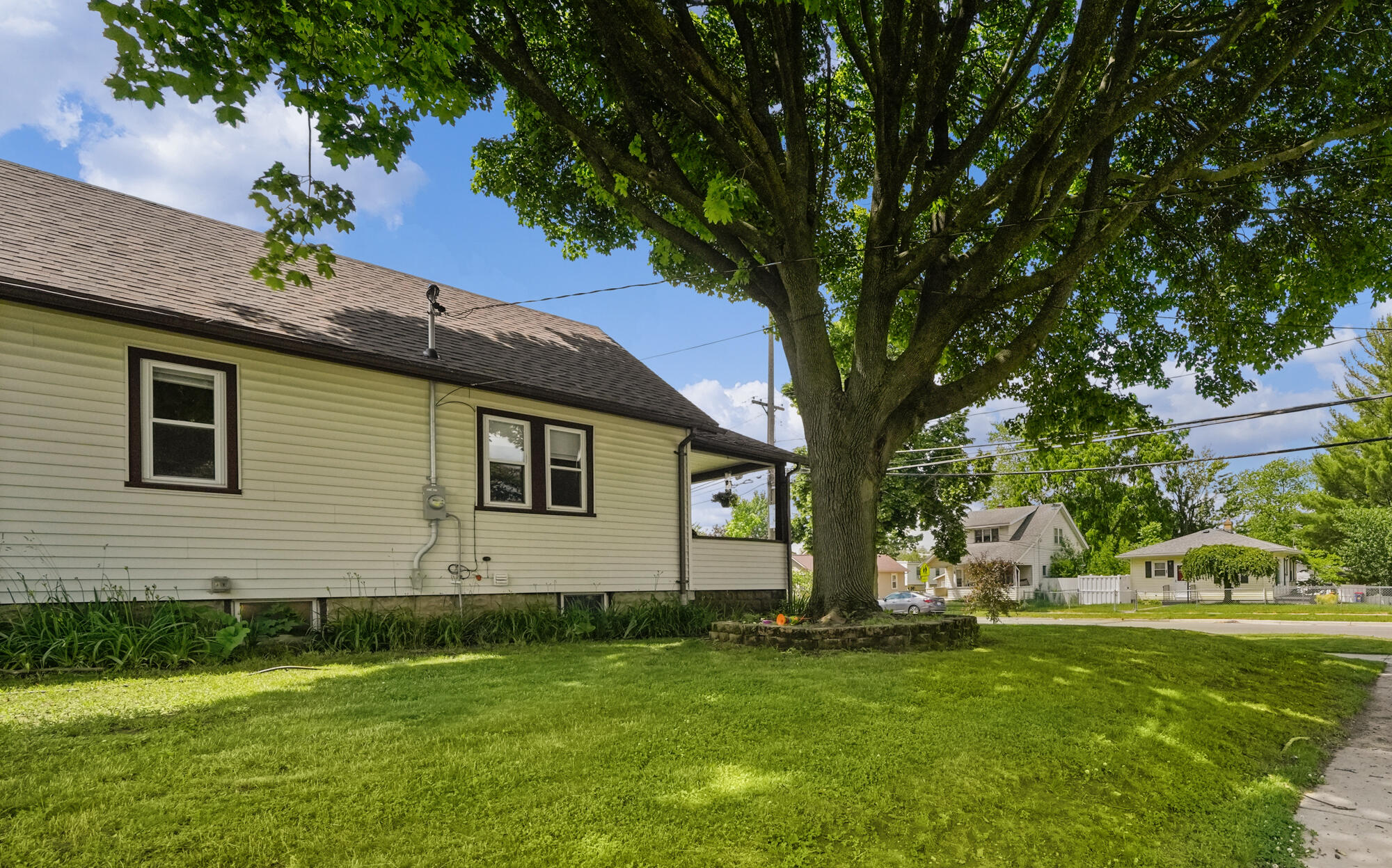 924 Spencer Street NE Grand Rapids MI 49505