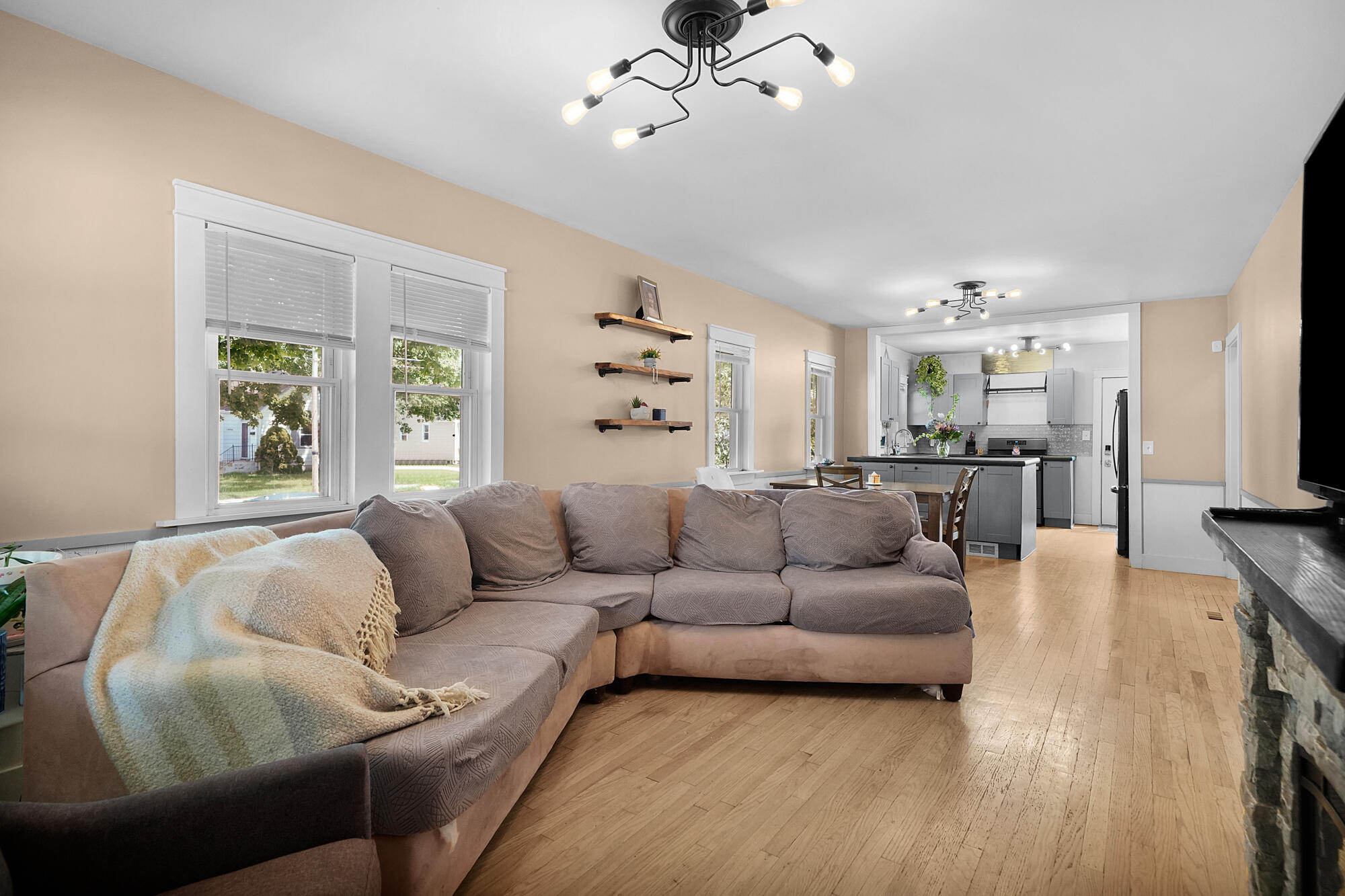924 Spencer Street NE Grand Rapids MI 49505