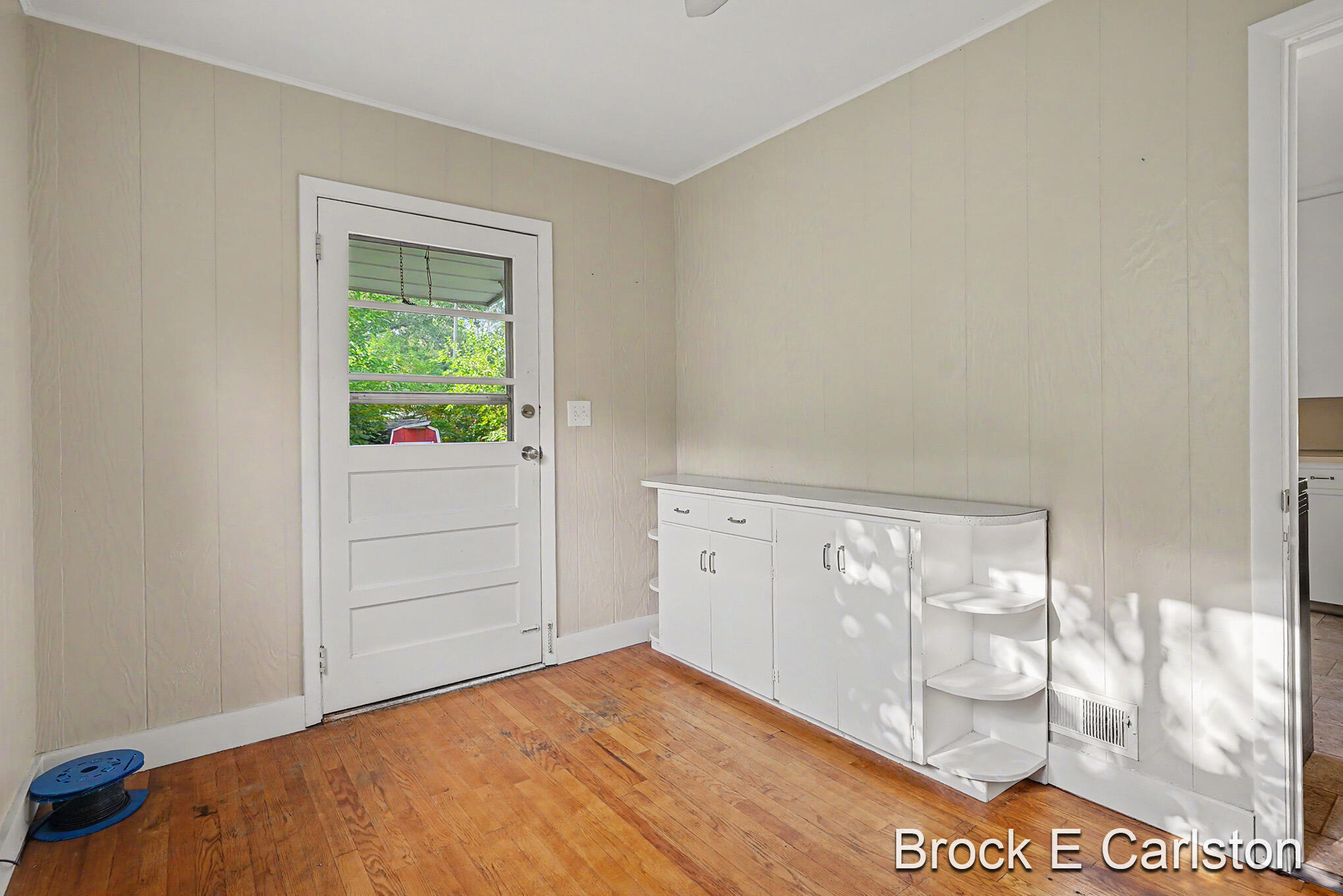 2315 Harding Avenue Muskegon MI 49441