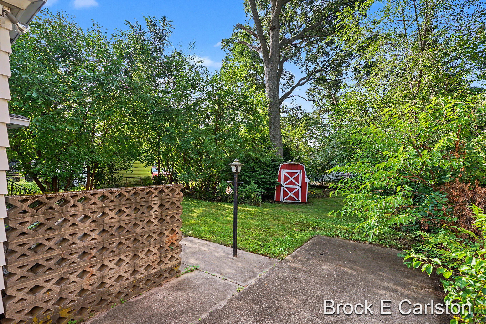 2315 Harding Avenue Muskegon MI 49441
