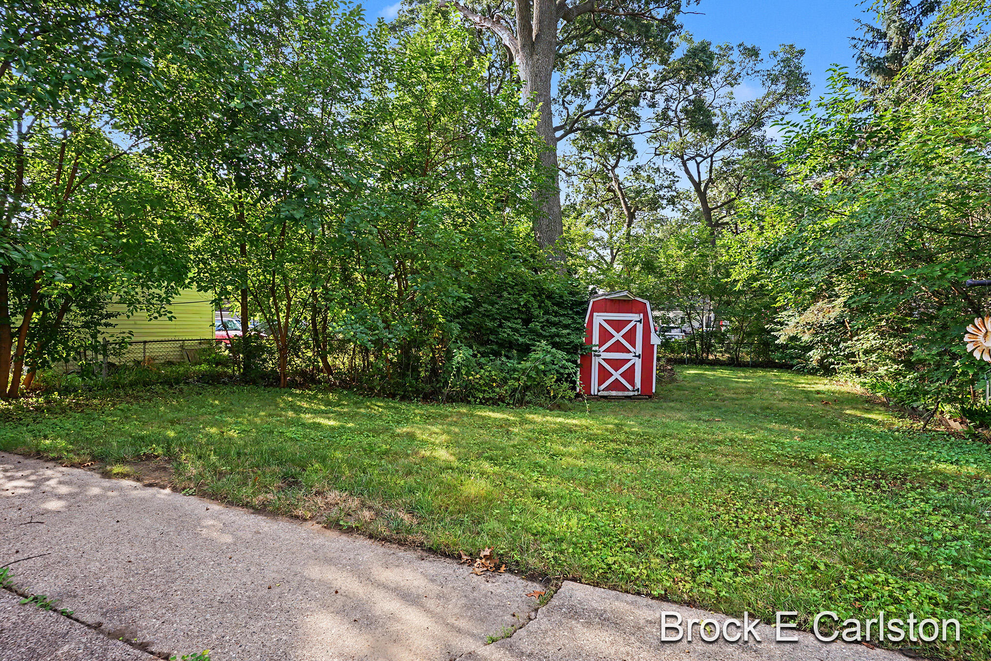 2315 Harding Avenue Muskegon MI 49441