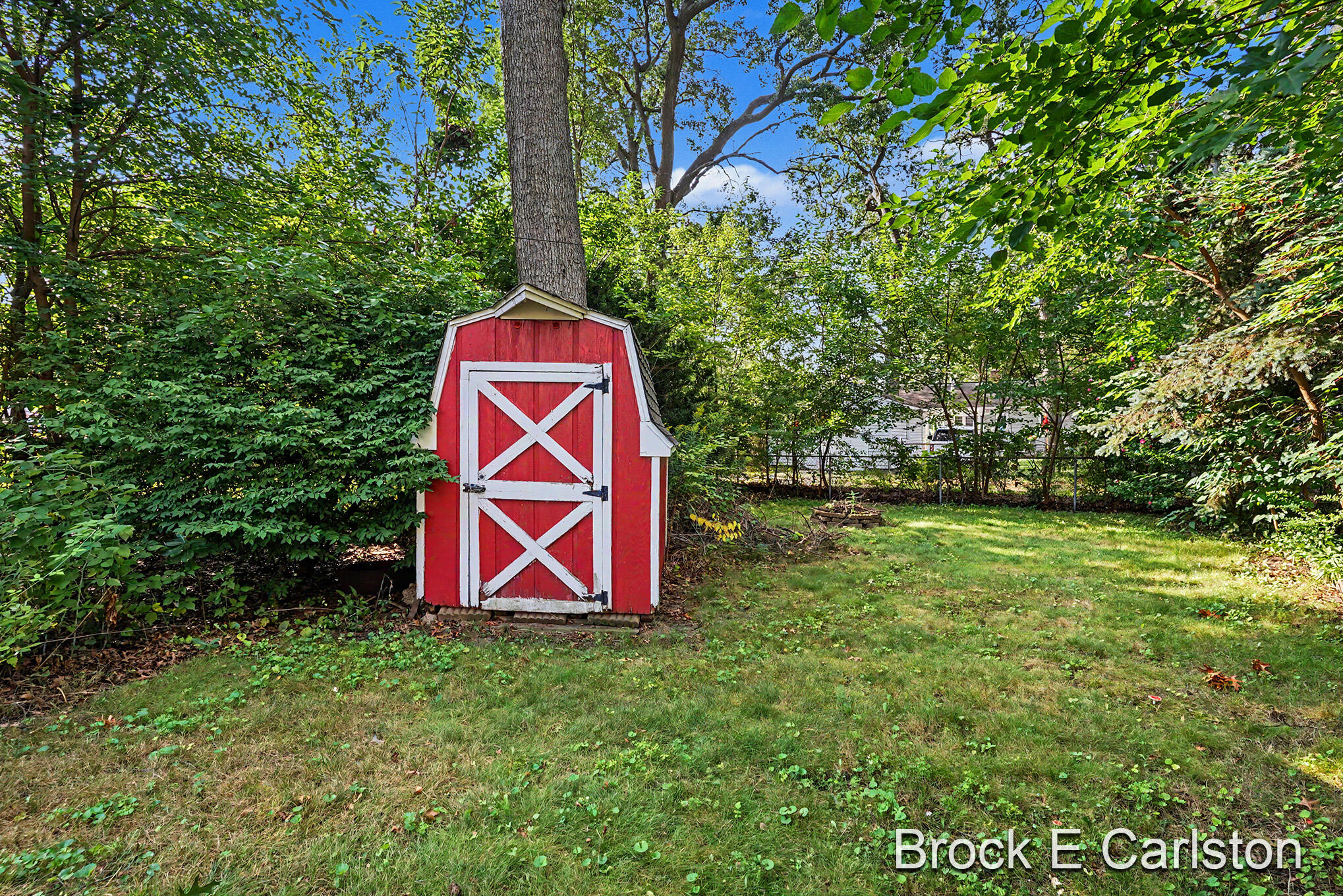2315 Harding Avenue Muskegon MI 49441