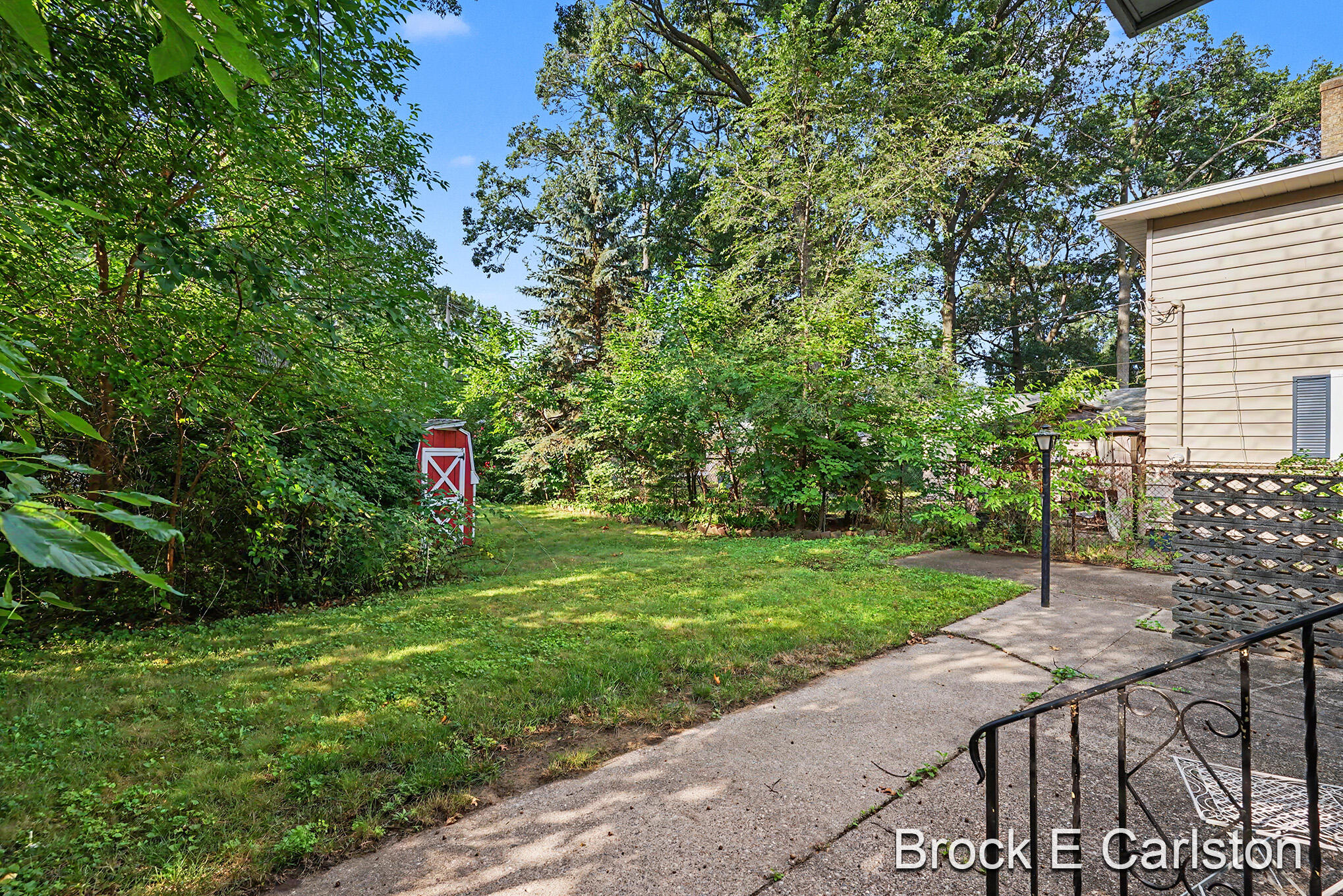 2315 Harding Avenue Muskegon MI 49441