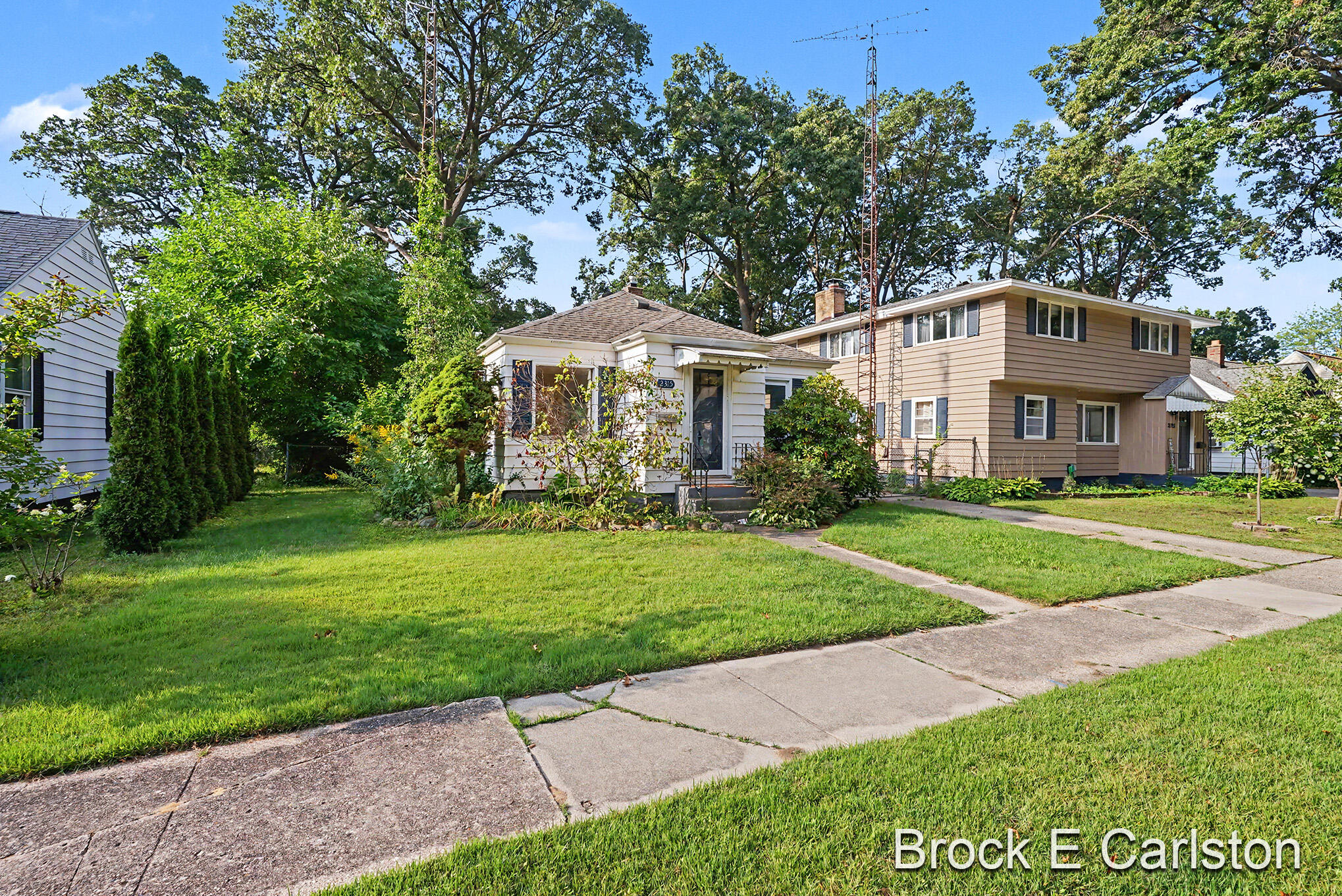 2315 Harding Avenue Muskegon MI 49441