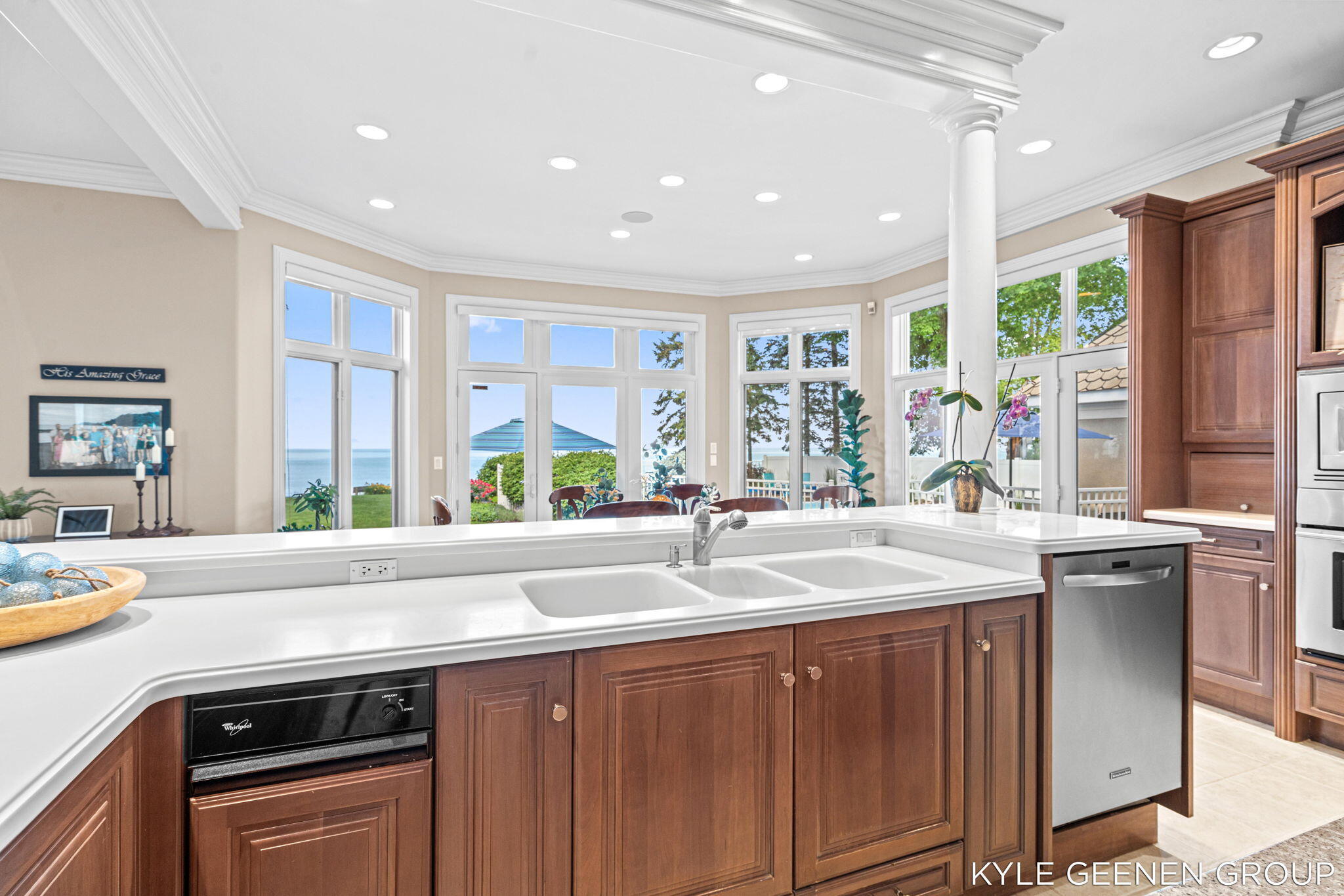 4951 Rosabelle Beach Avenue Holland MI 49424