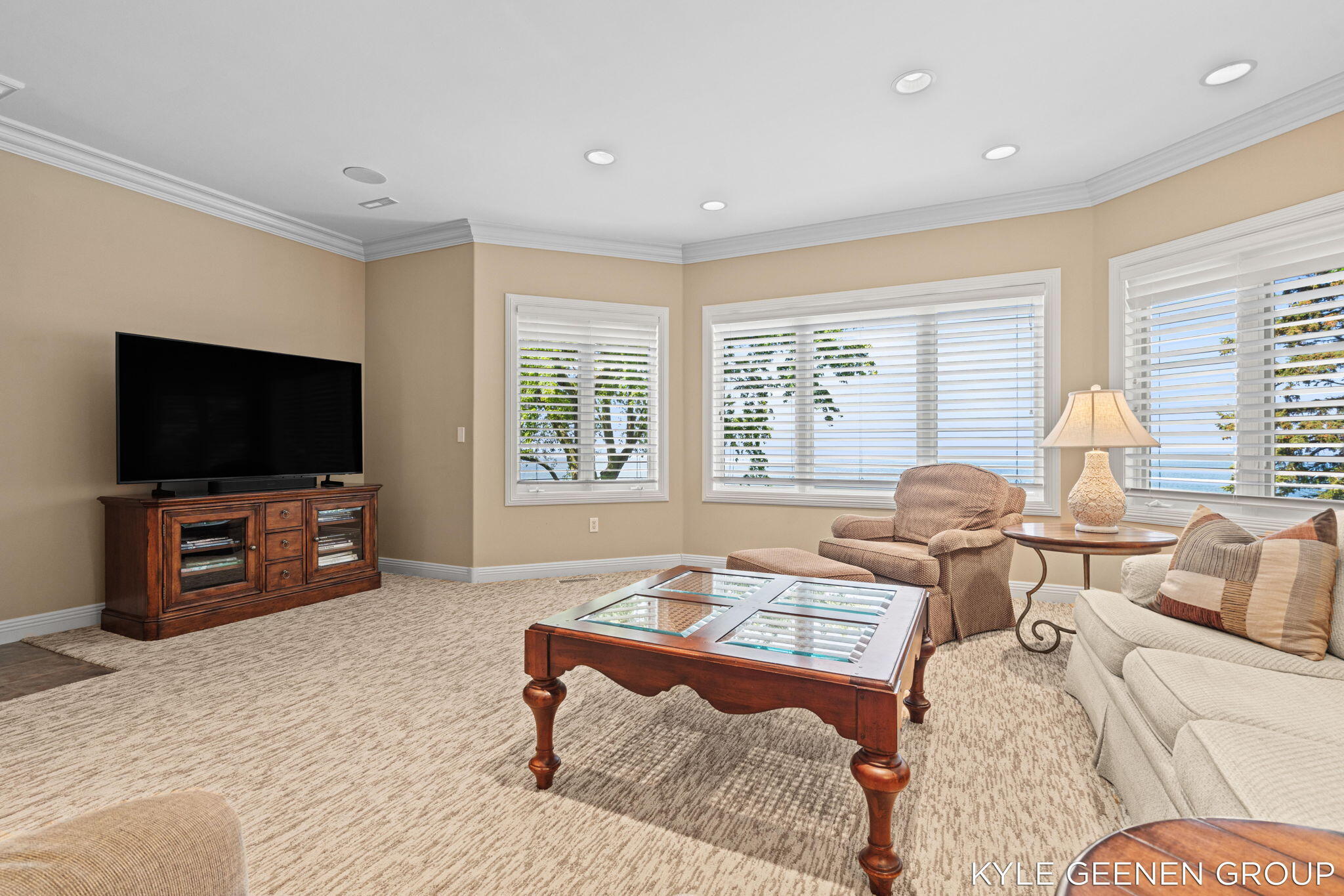 4951 Rosabelle Beach Avenue Holland MI 49424