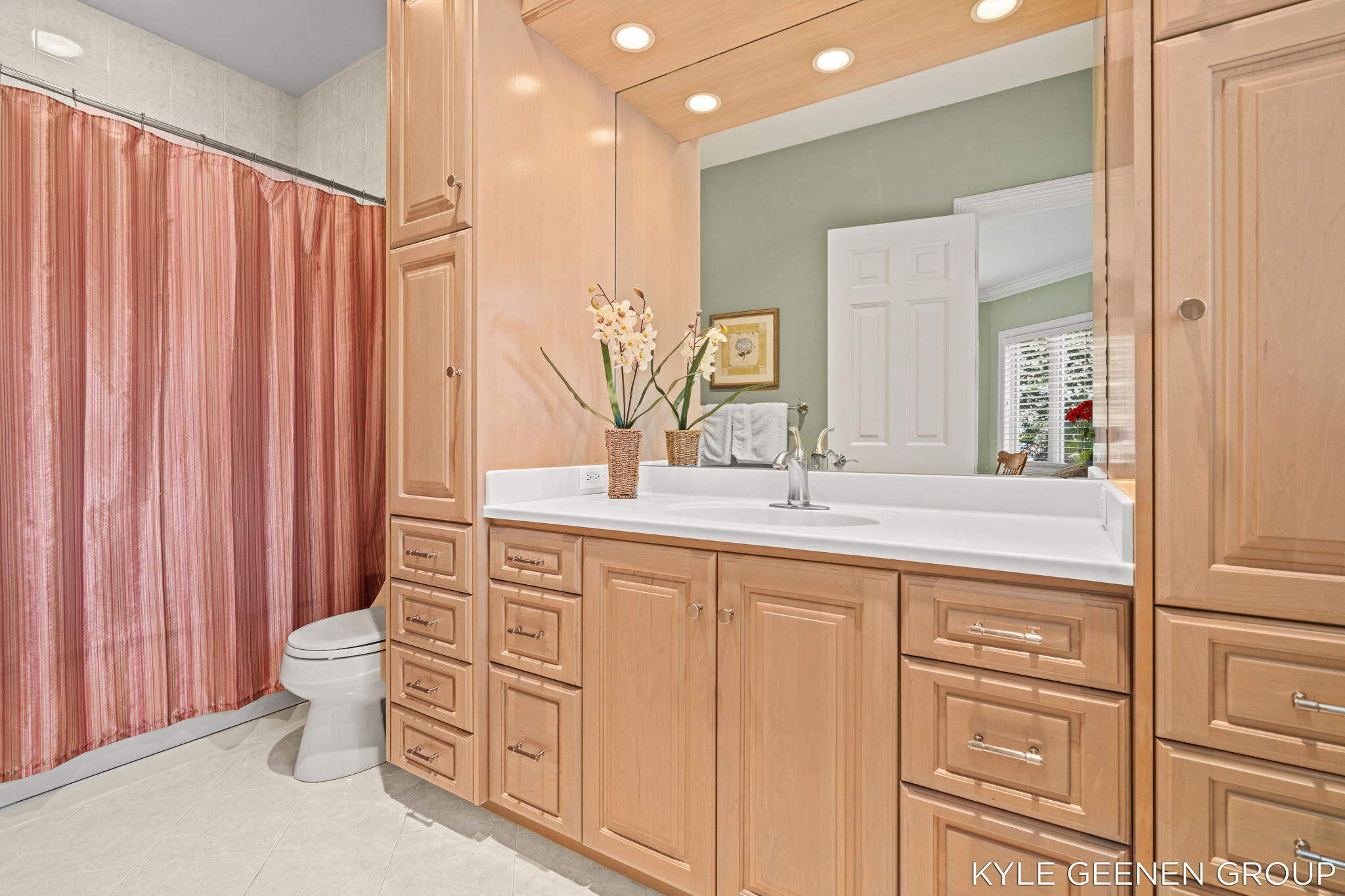 4951 Rosabelle Beach Avenue Holland MI 49424