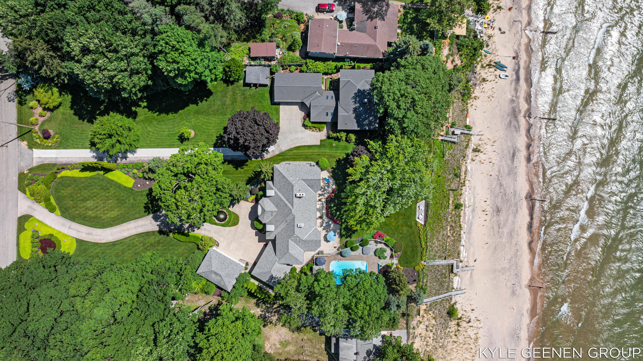 4951 Rosabelle Beach Avenue Holland MI 49424