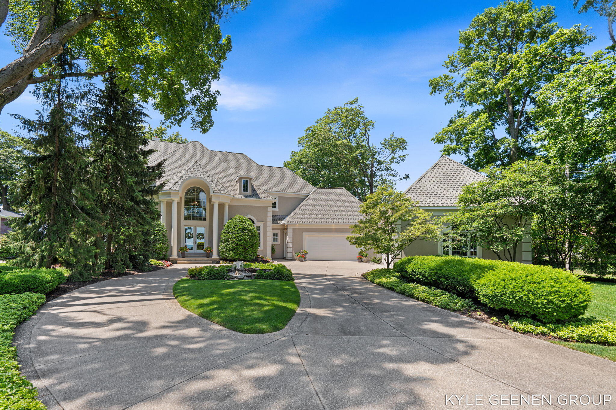 4951 Rosabelle Beach Avenue Holland MI 49424