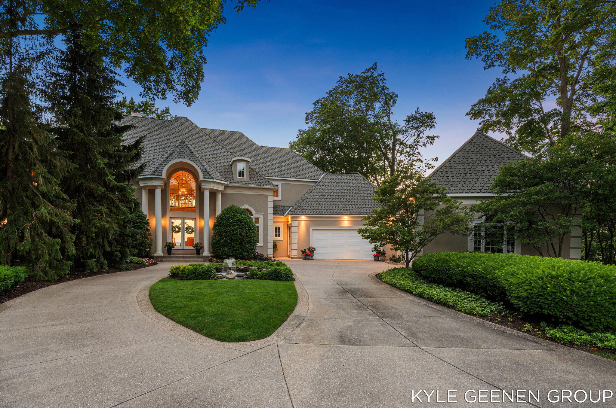 4951 Rosabelle Beach Avenue Holland MI 49424