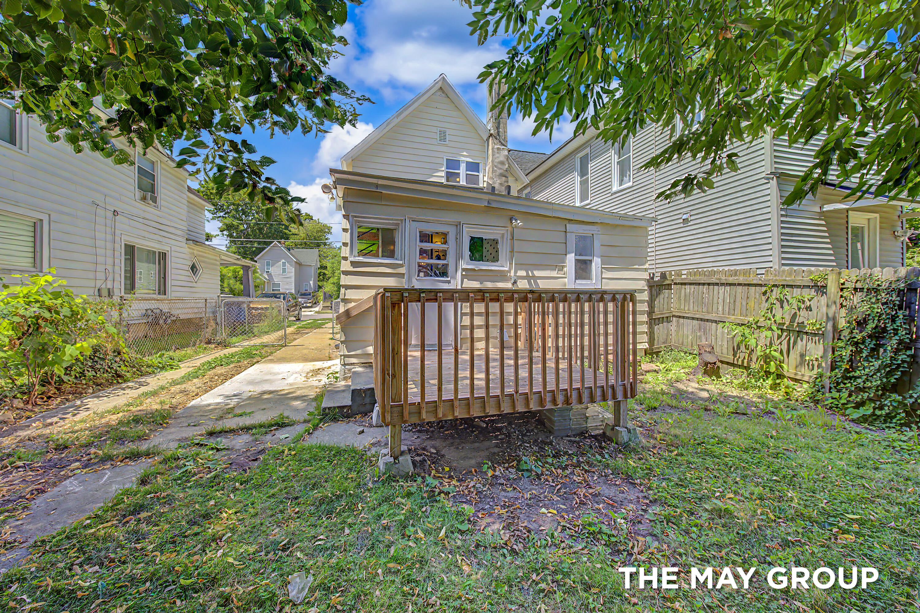 734 Fremont Avenue NW Grand Rapids MI 49504